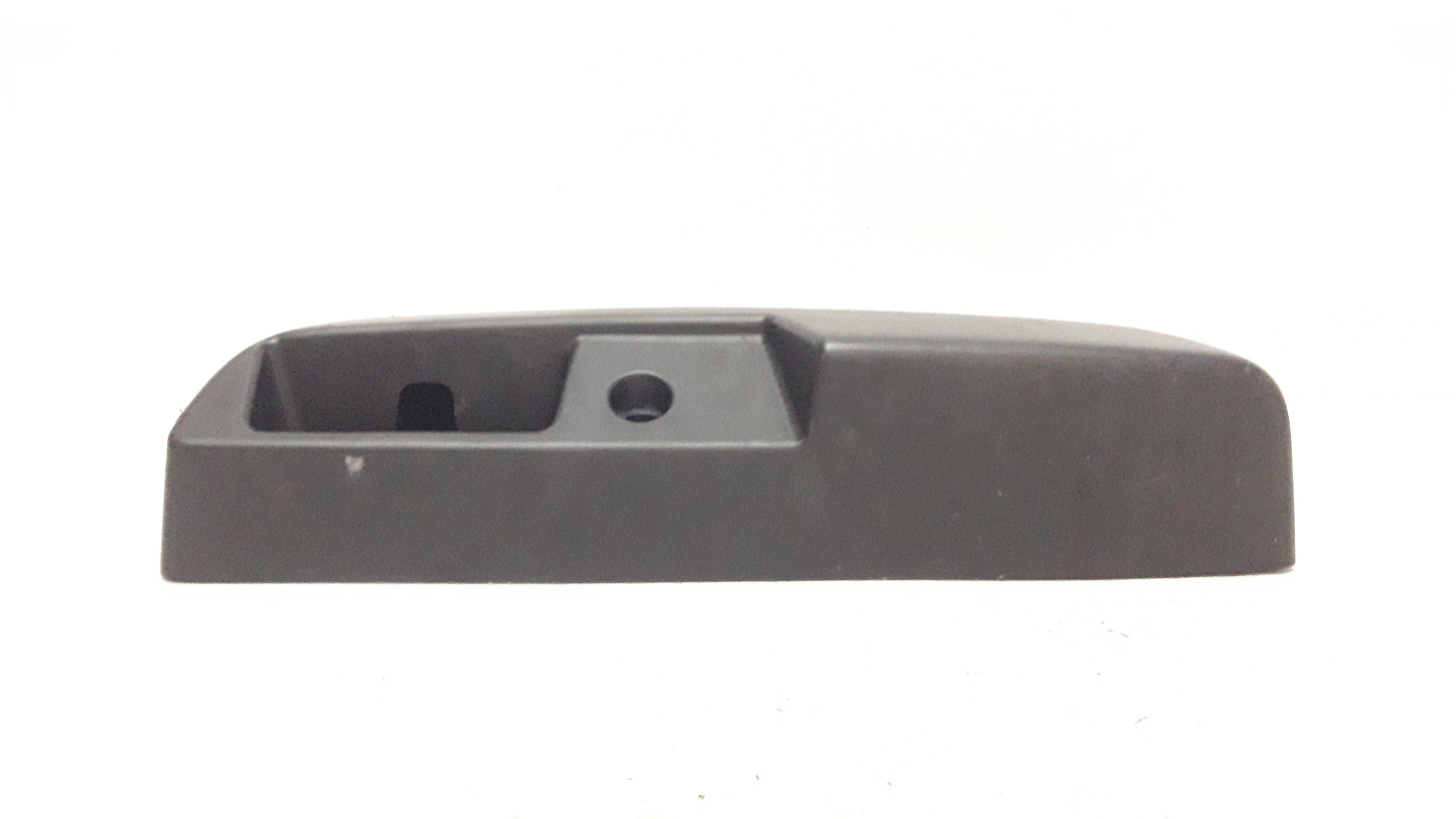 Moldura Interna Tampa Traseira Peugeot 206 Sw 99 A 10 Preto 3