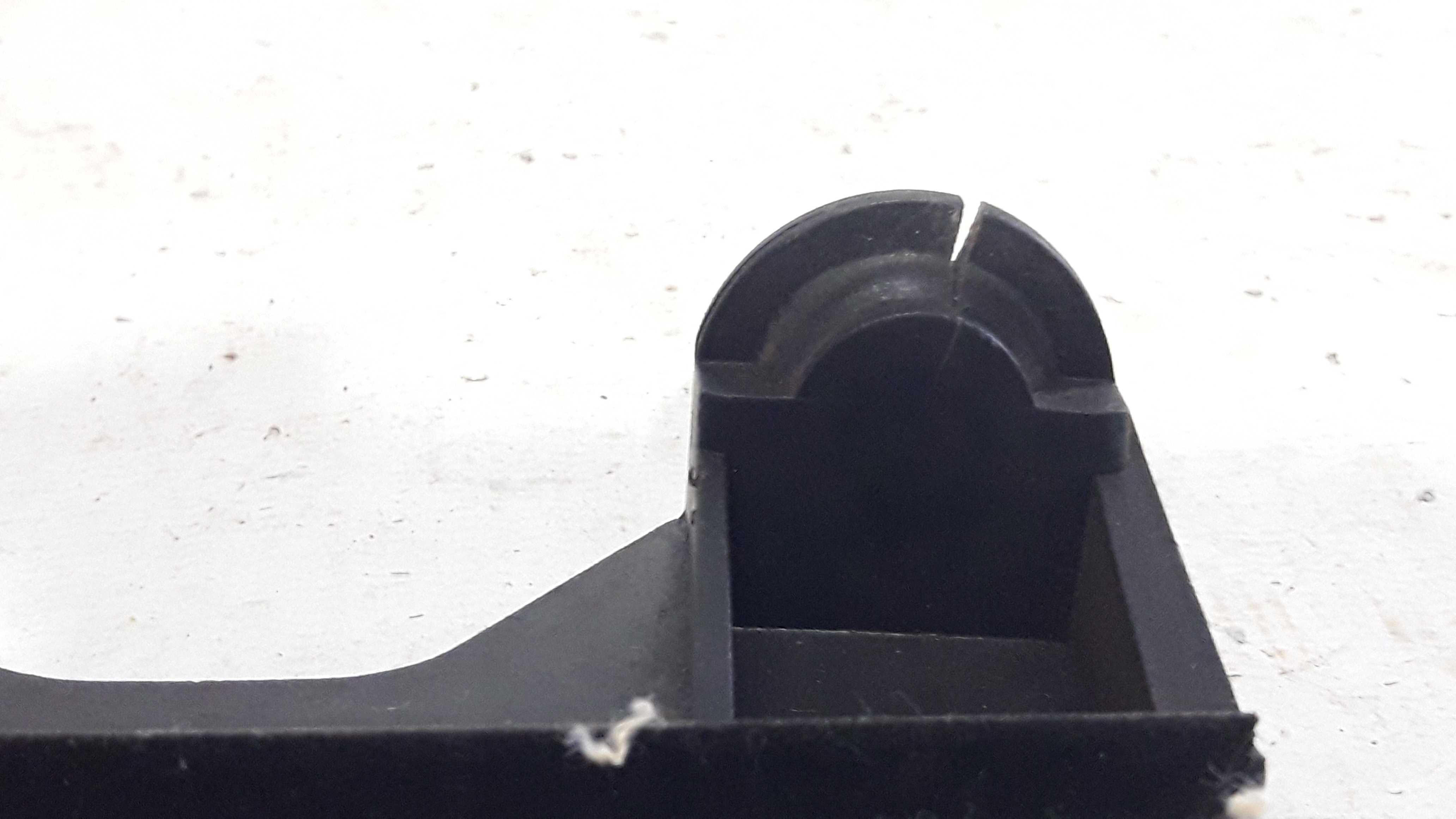 Guia Vidro Dianteiro Esquerdo Idea 4 A 10  Preto 7