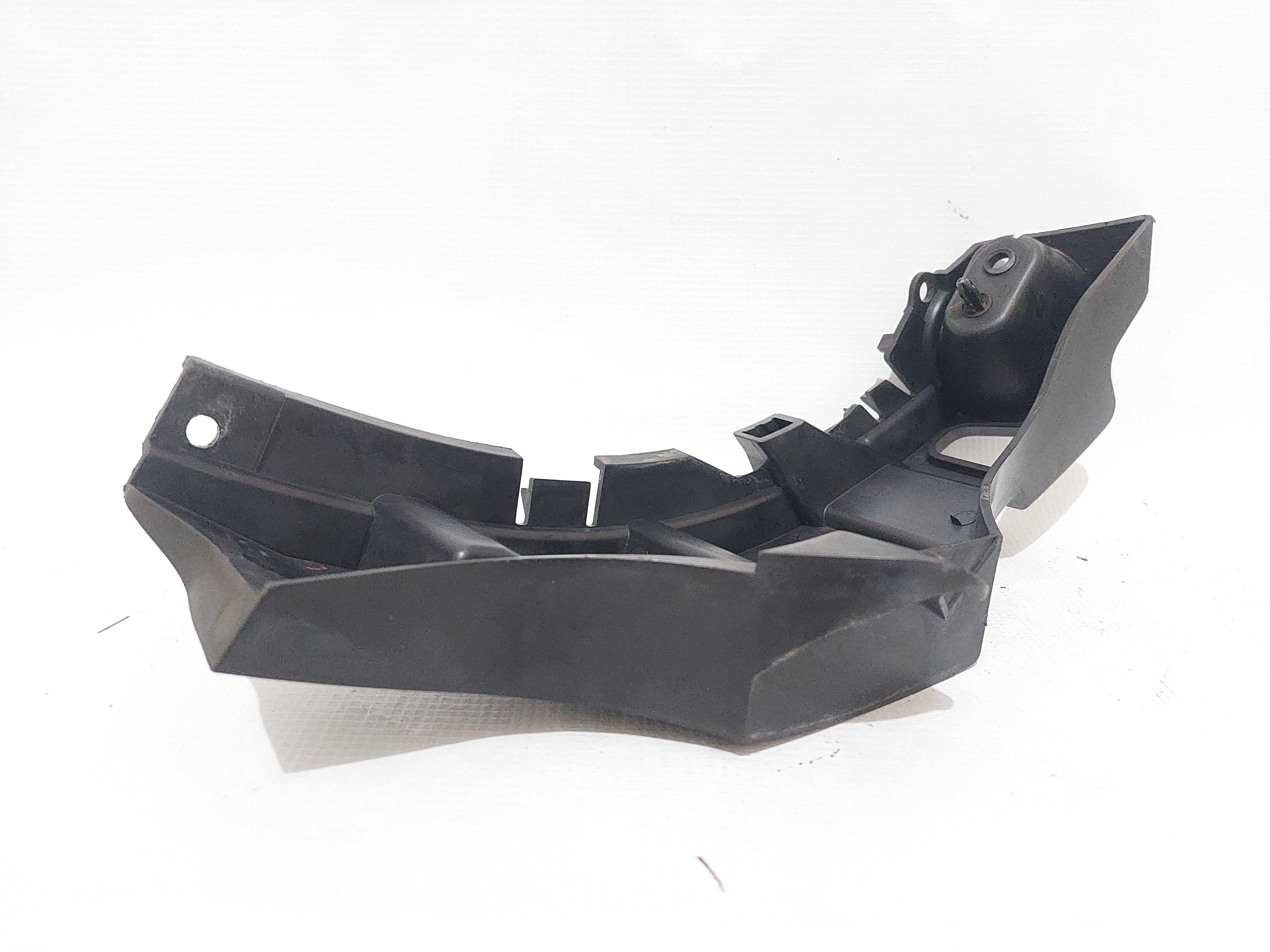 Guia Lado Direito Parachoque Traseiro Renault Fluence 11/15 4