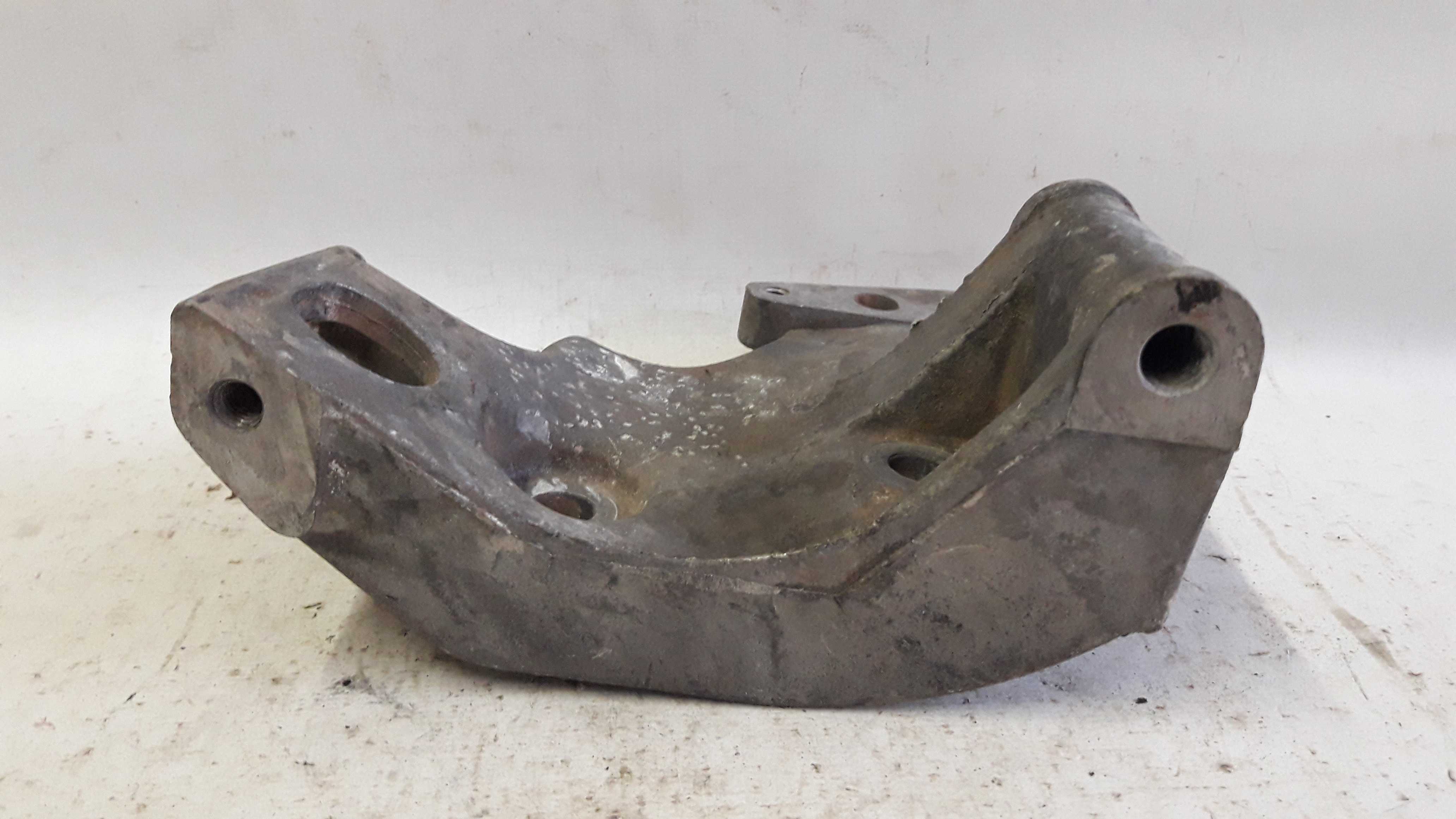 Suporte Alternador Peugeot 206 1.0 16v 07 8200120127