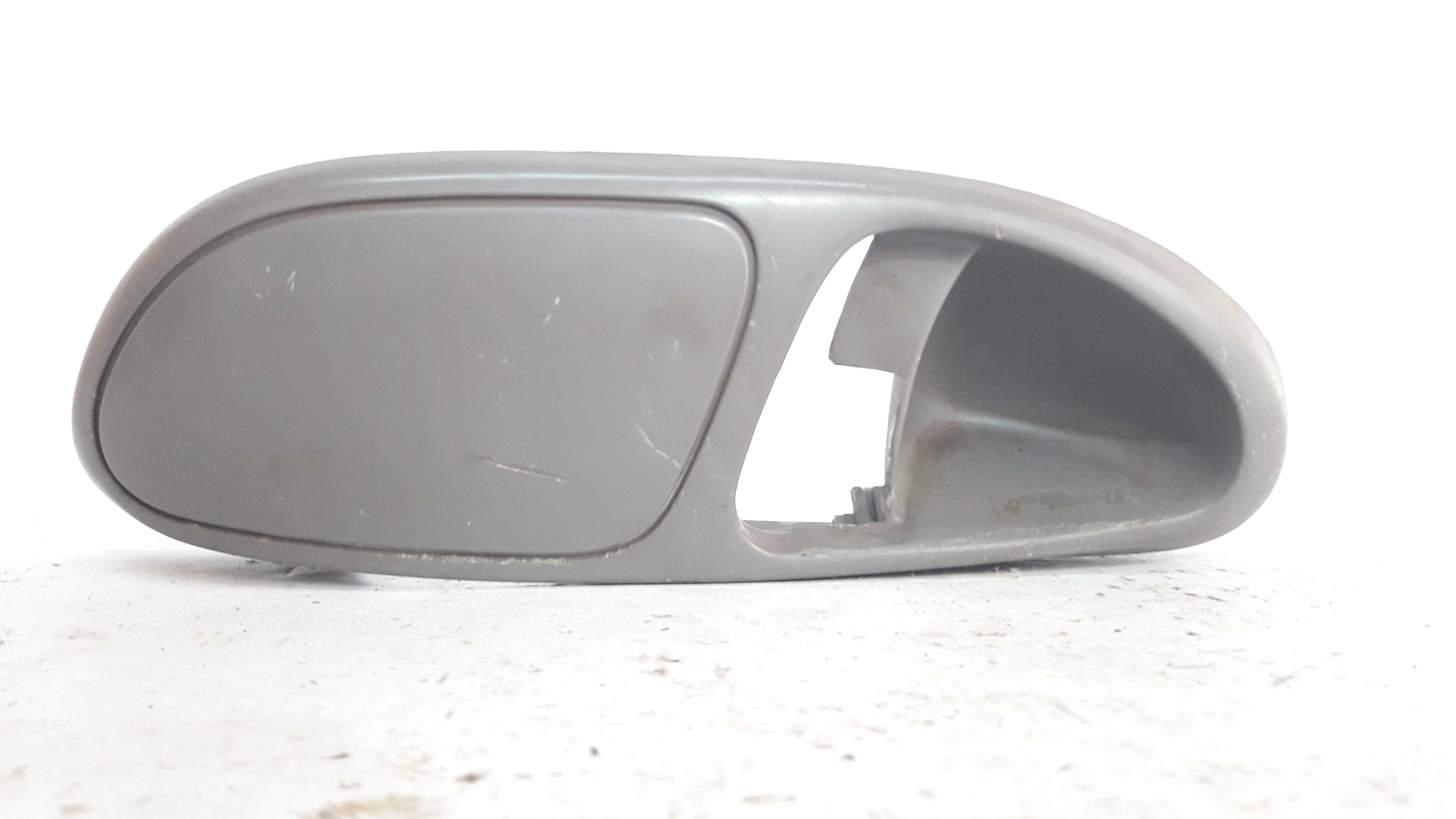 Moldura interna maçaneta traseira esquerda Gol parati G3 vpt 1