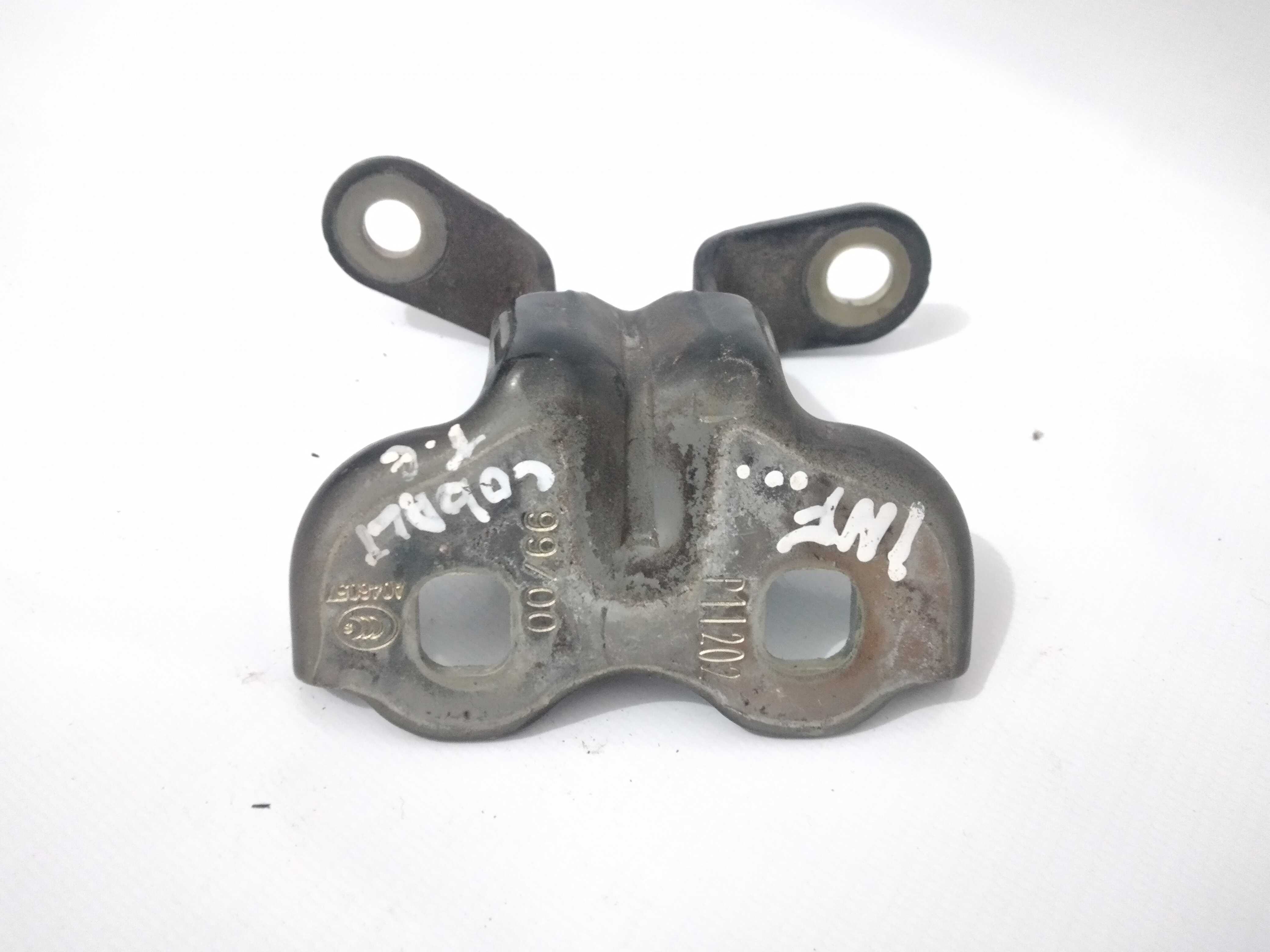 Dobradiça Porta Traseira Esquerda Inferior Cobalt 2011/2015 2