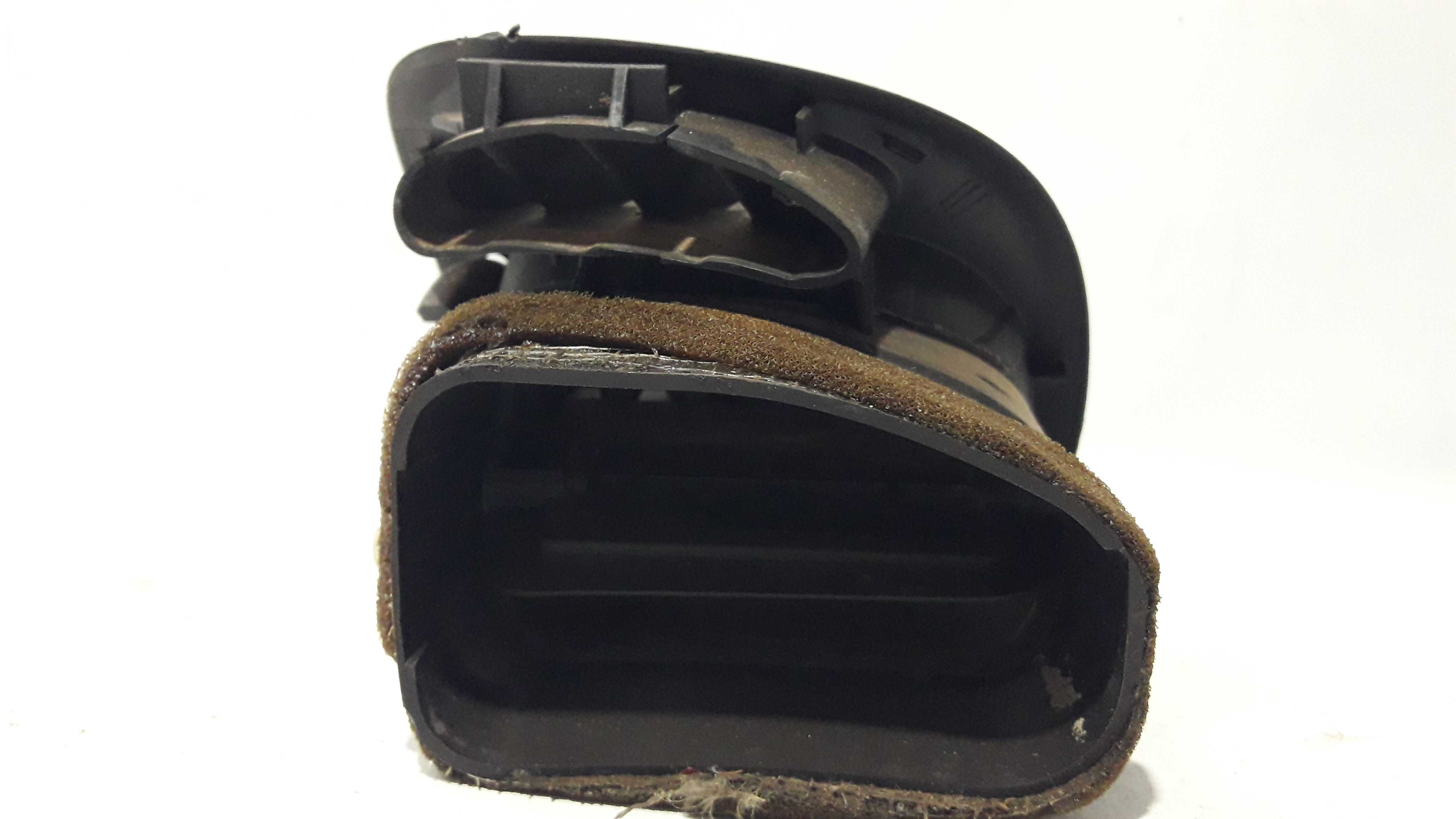 Difusor Ar Esquerdo Xsara Picasso 02/7 9631280177 27525 3