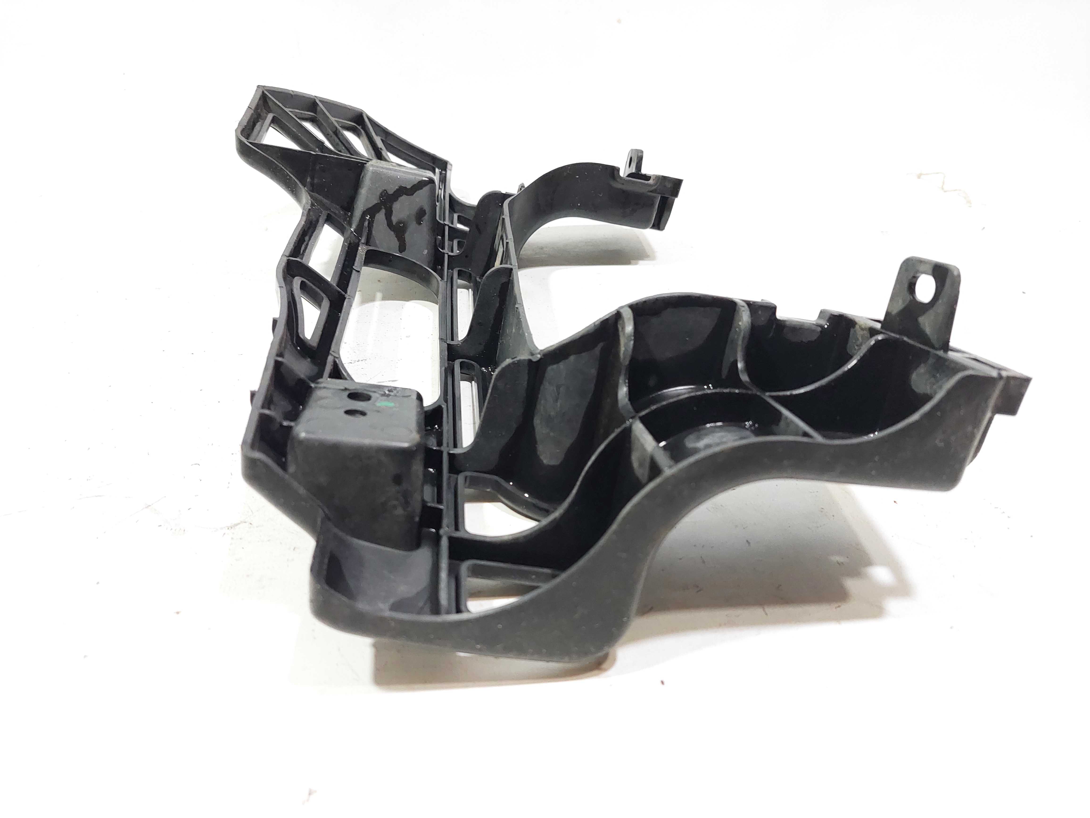 Suporte Parachoque Traseiro Esquerdo Hb20 Hatch 12/19 5