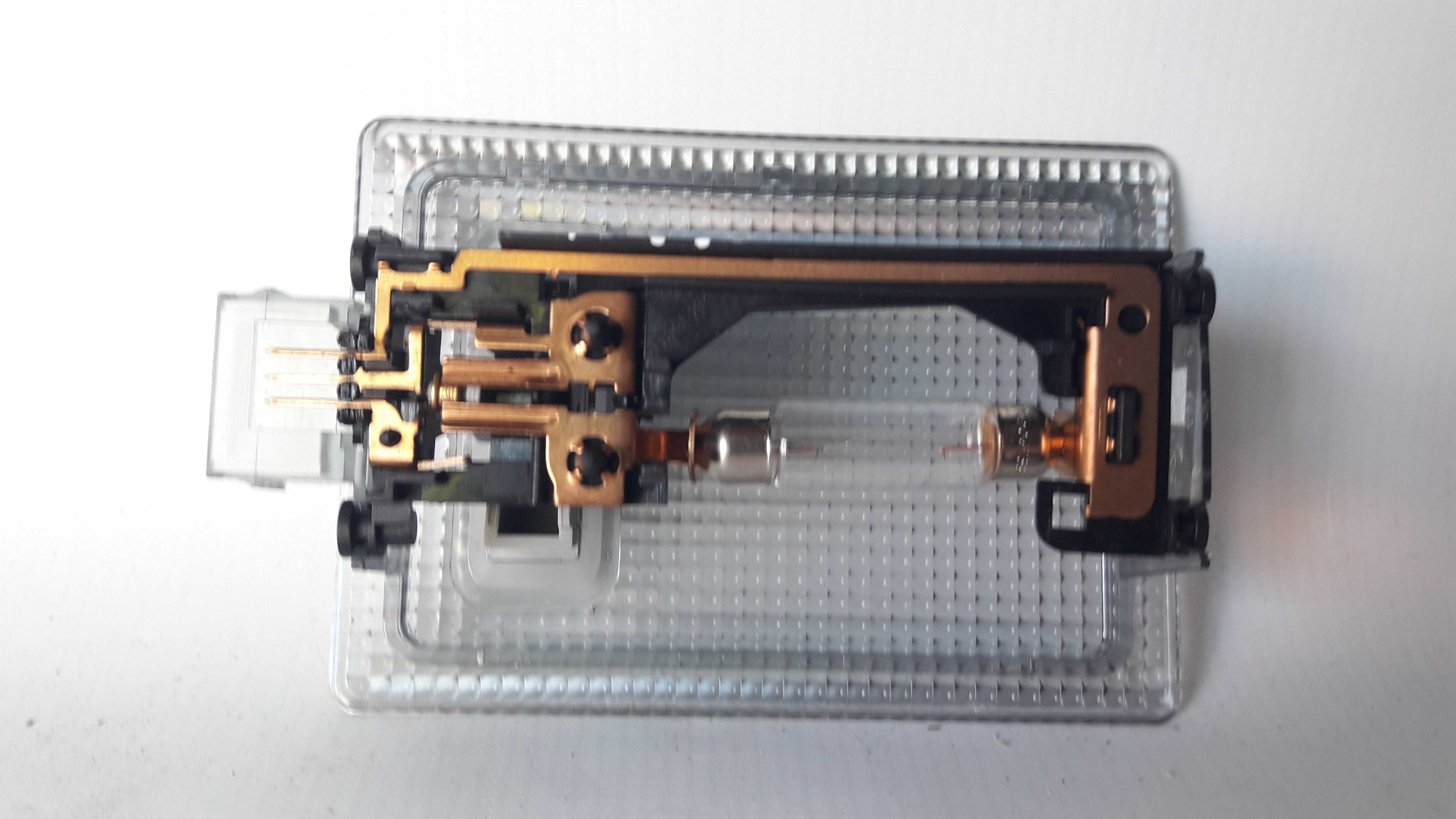 Luz Cortesia Teto Interna Ônix/prisma 2012/2019 Original 2