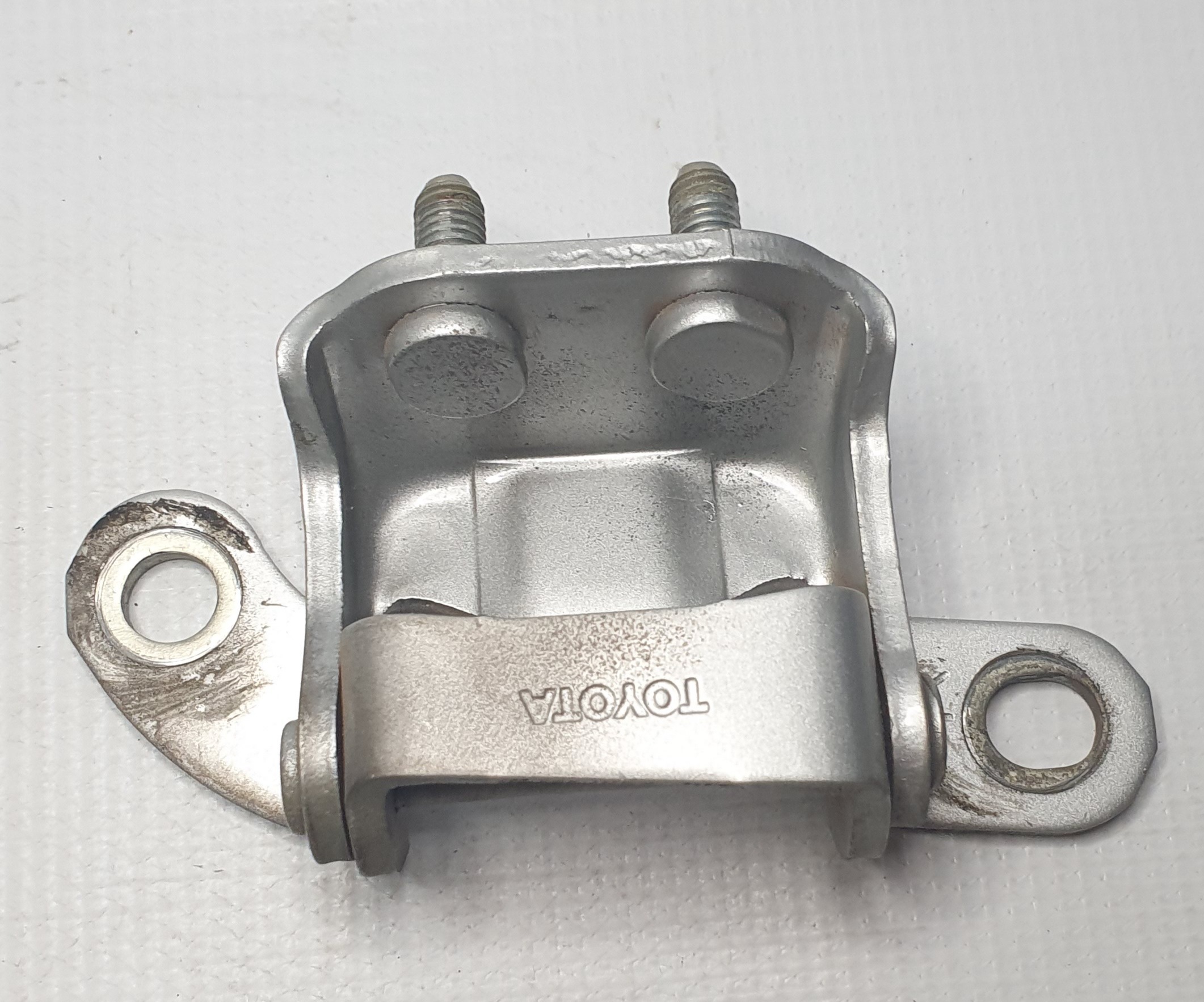 Dobradiça Superior Porta Traseira Direita Corolla 03/08 Orig 1