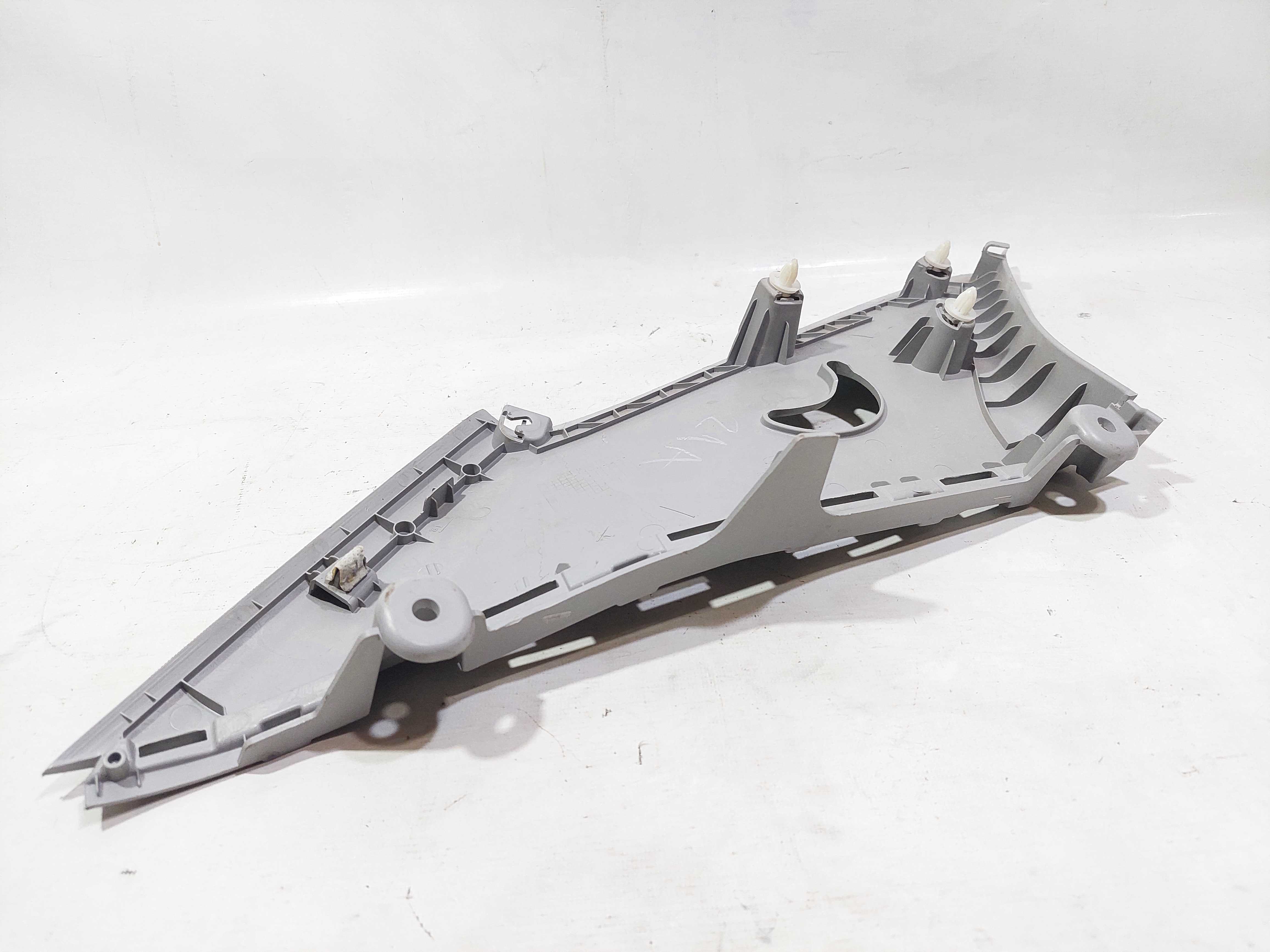 Moldura Lateral Hb20 Hatch Traseiro Direito 858501s000 Orig 3