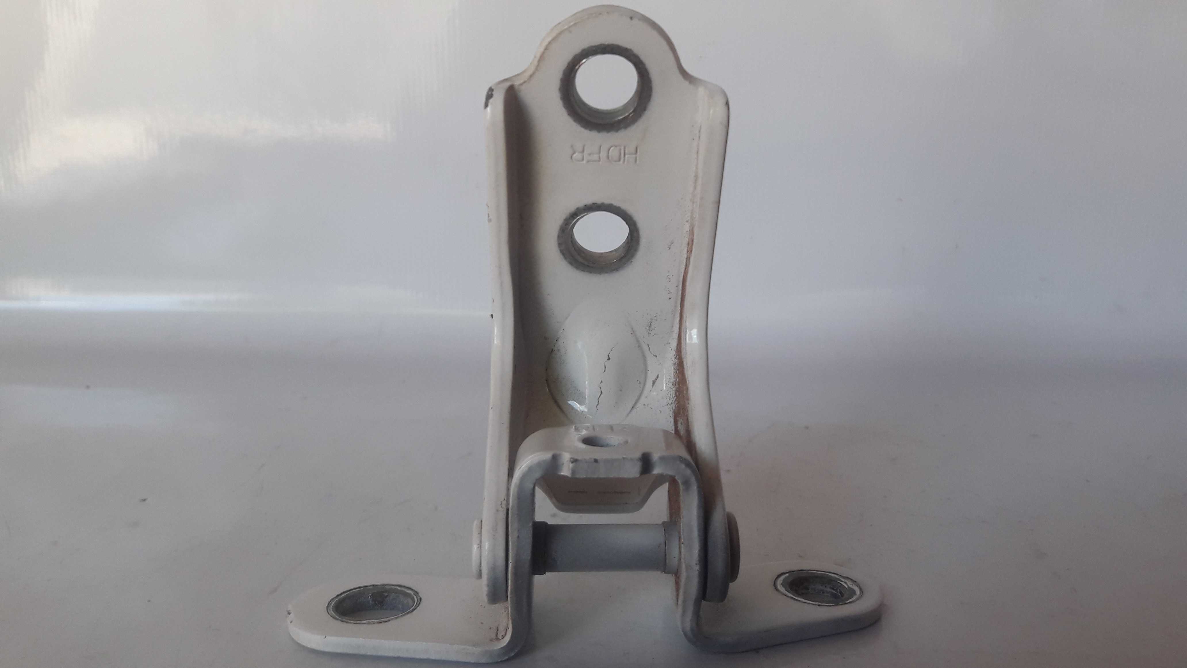 Dobradiça Porta Traseira Direita Inferior Hb20 Hatch 12/19 4