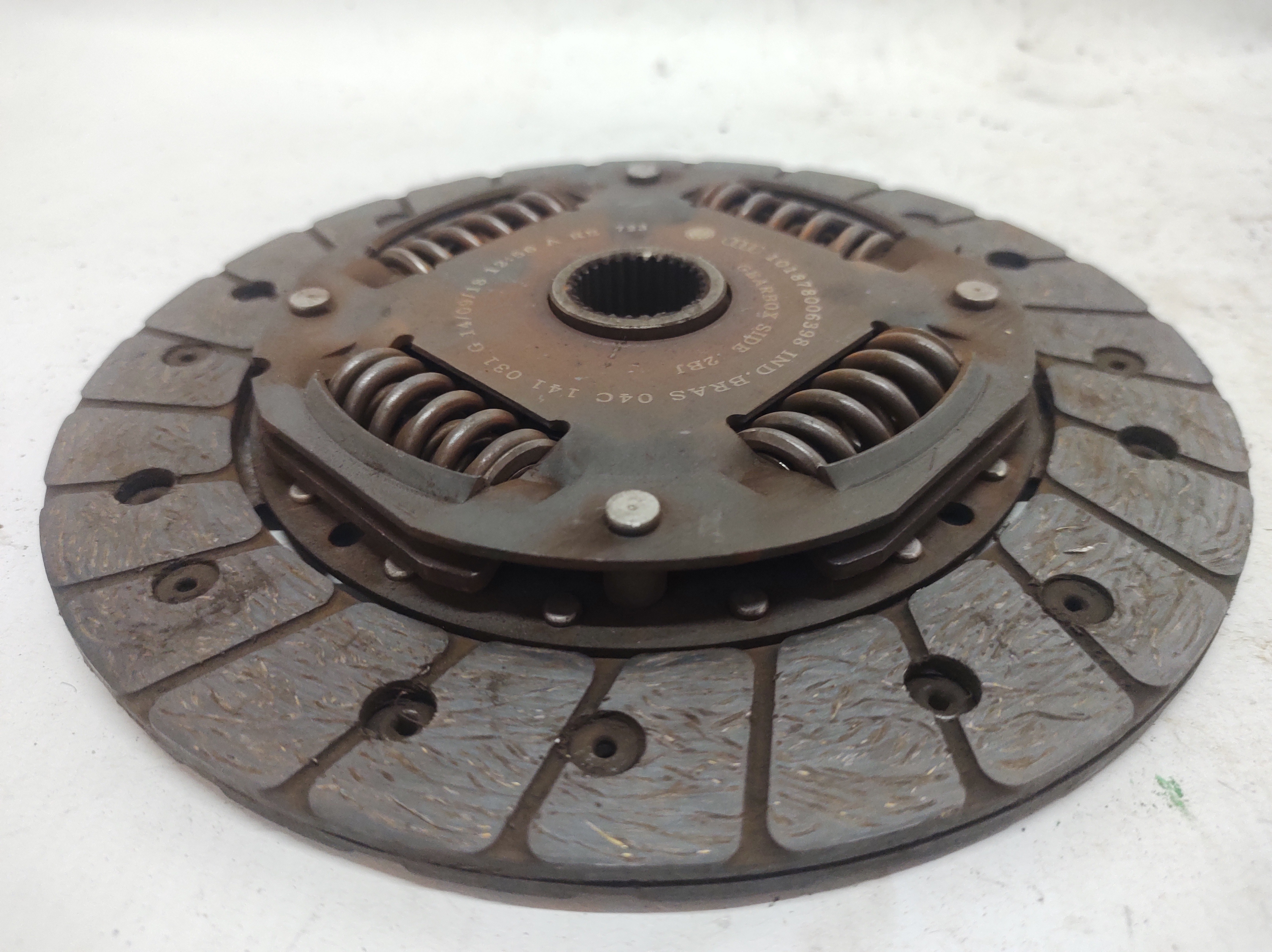 Disco E Platô Embregaem Gol G7 G8 17 A 23 1.0  3cc 8