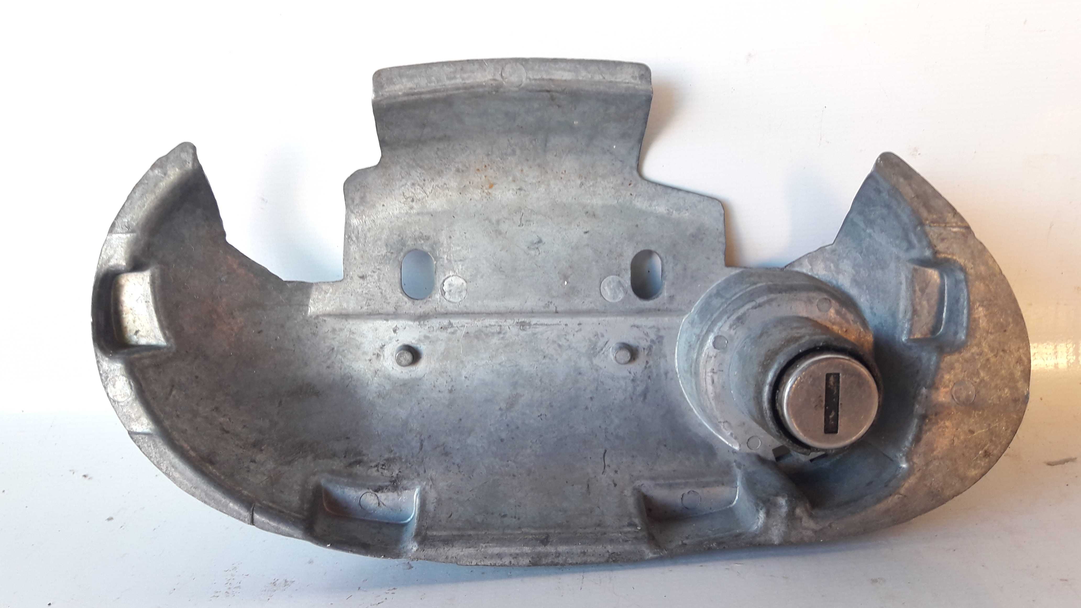 Suporte Maçaneta Dianteira Esquerda Meriva Original