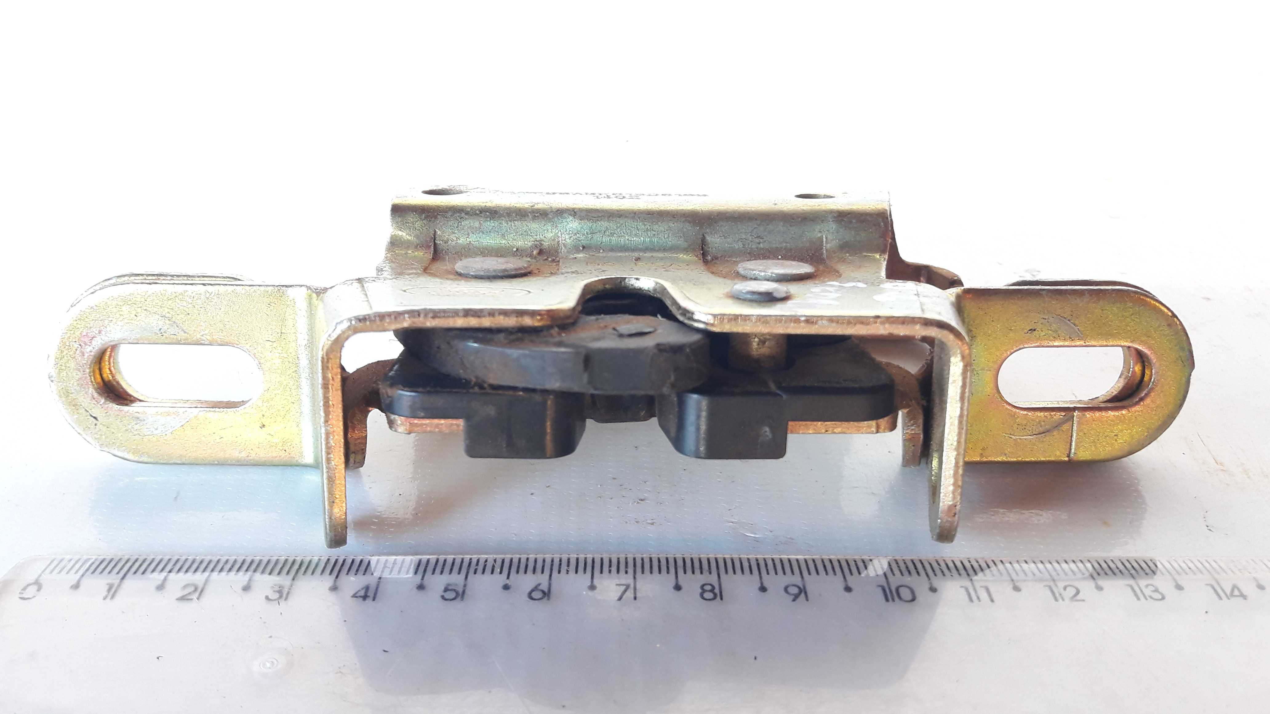 Trava Banco Traseiro Direito Focus Sedan 02/08 Original 3