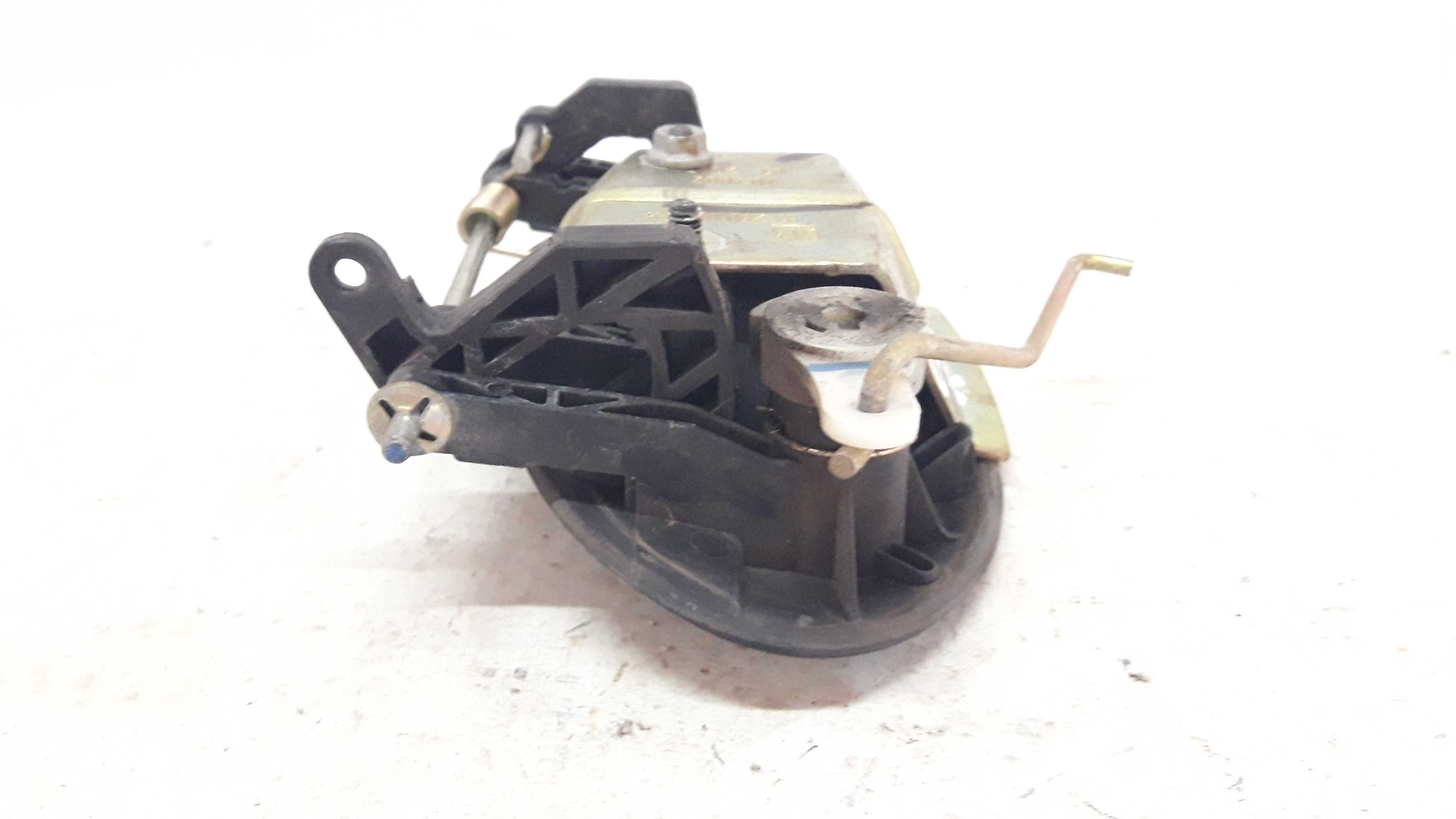 Maçaneta Externa Dianteira Esquerda Celta 02 A 15 – Preto – Dianteira 4