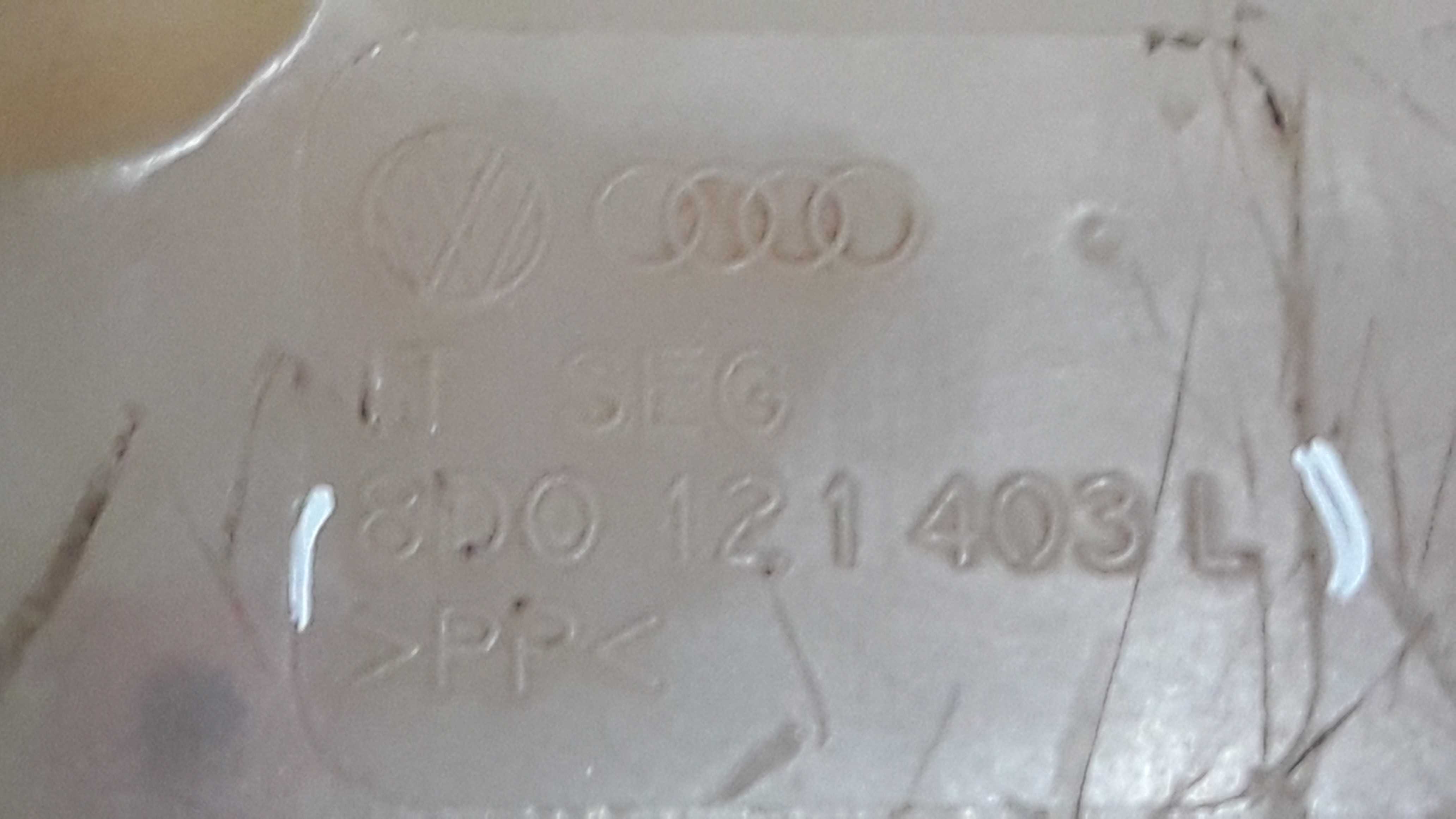 Reservatório Agua Radiador Audi A4 2.8 V6 96/00 8d0121403l 6