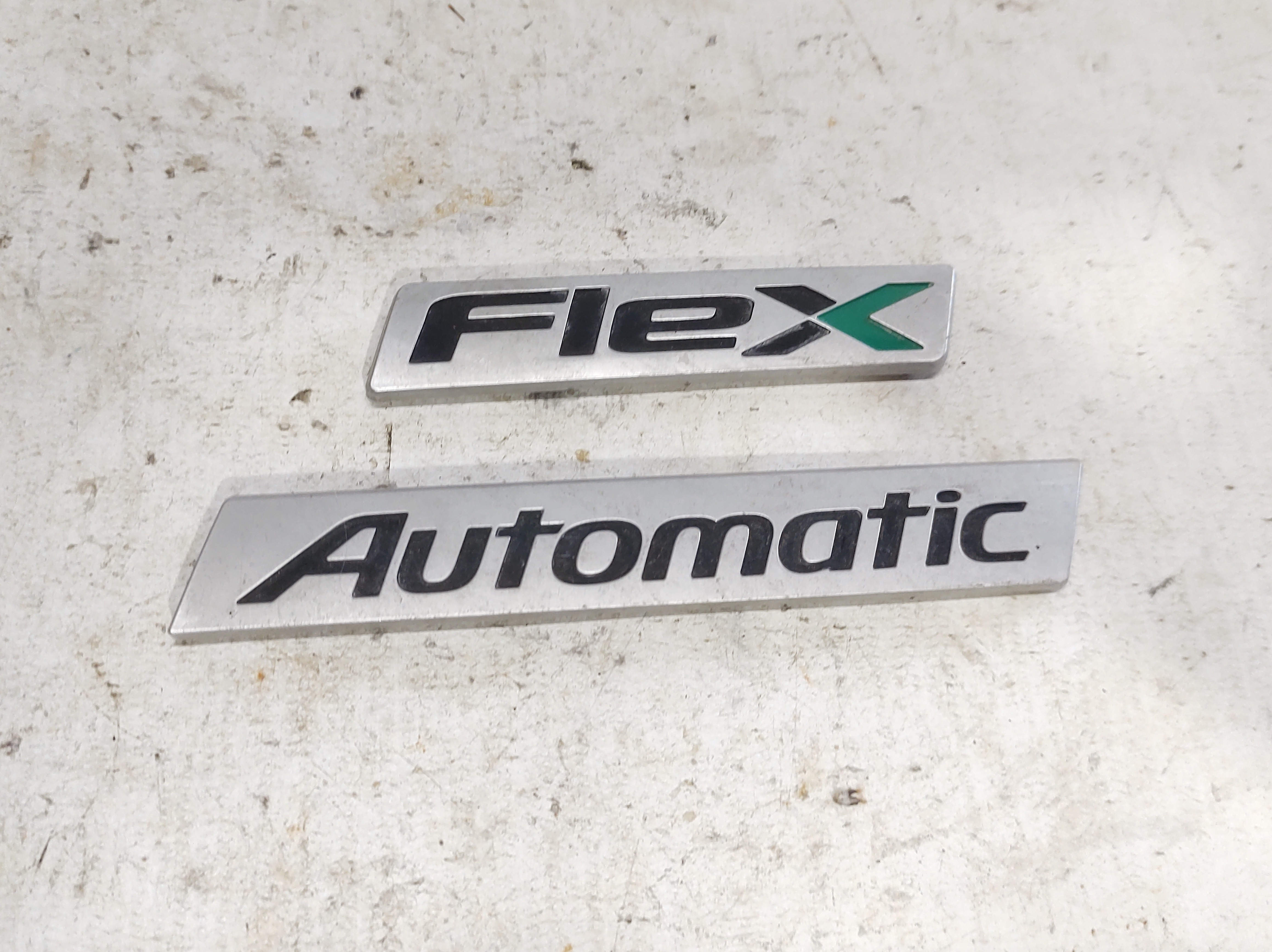 Kit Emblema Tampa Traseira Hb20 X 1.6 Automatic Flex Cromado 4