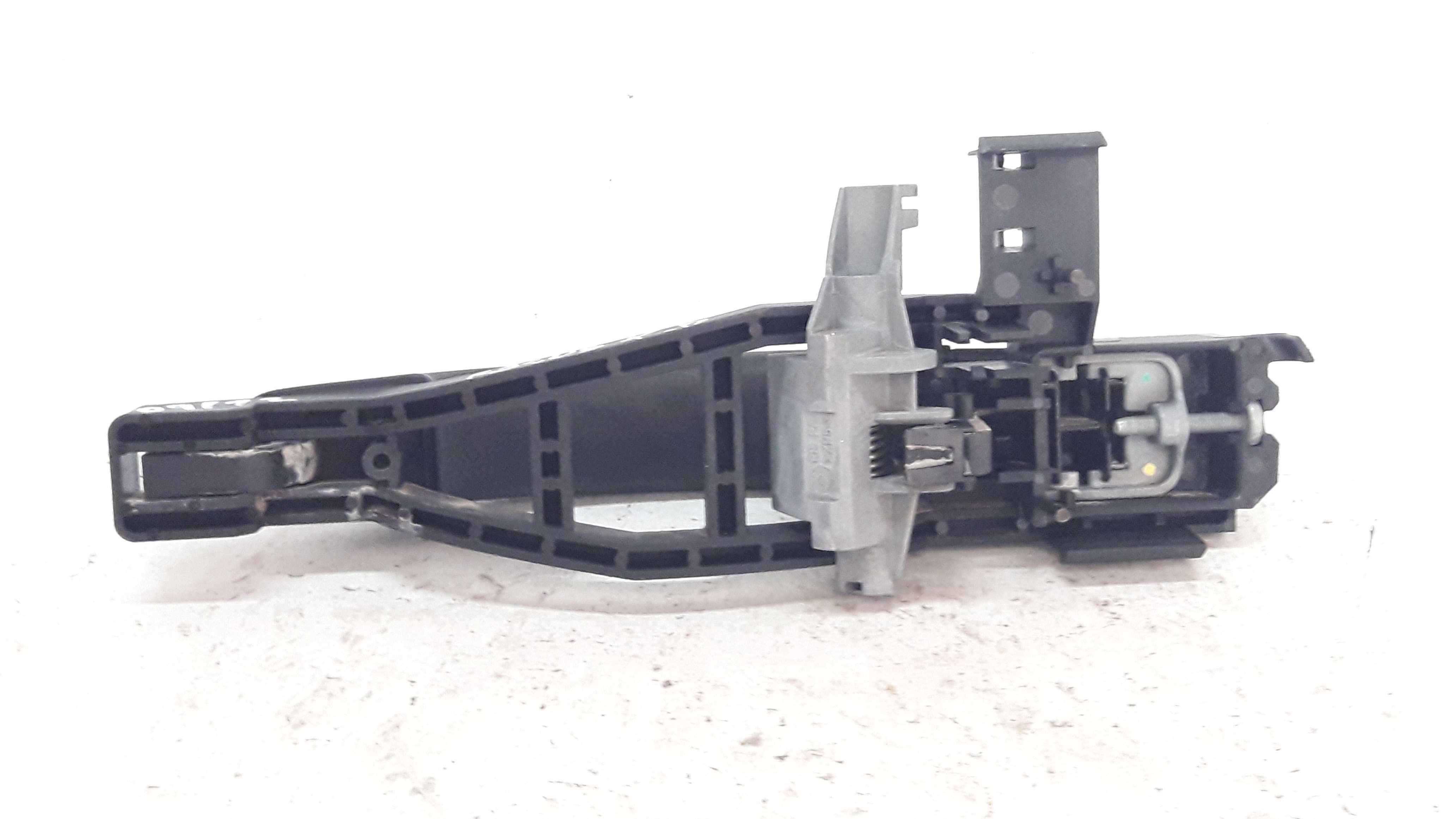 Maçaneta Externa Traseira Direita Focus 9a12 4m51a266b22 Preto Traseira 2