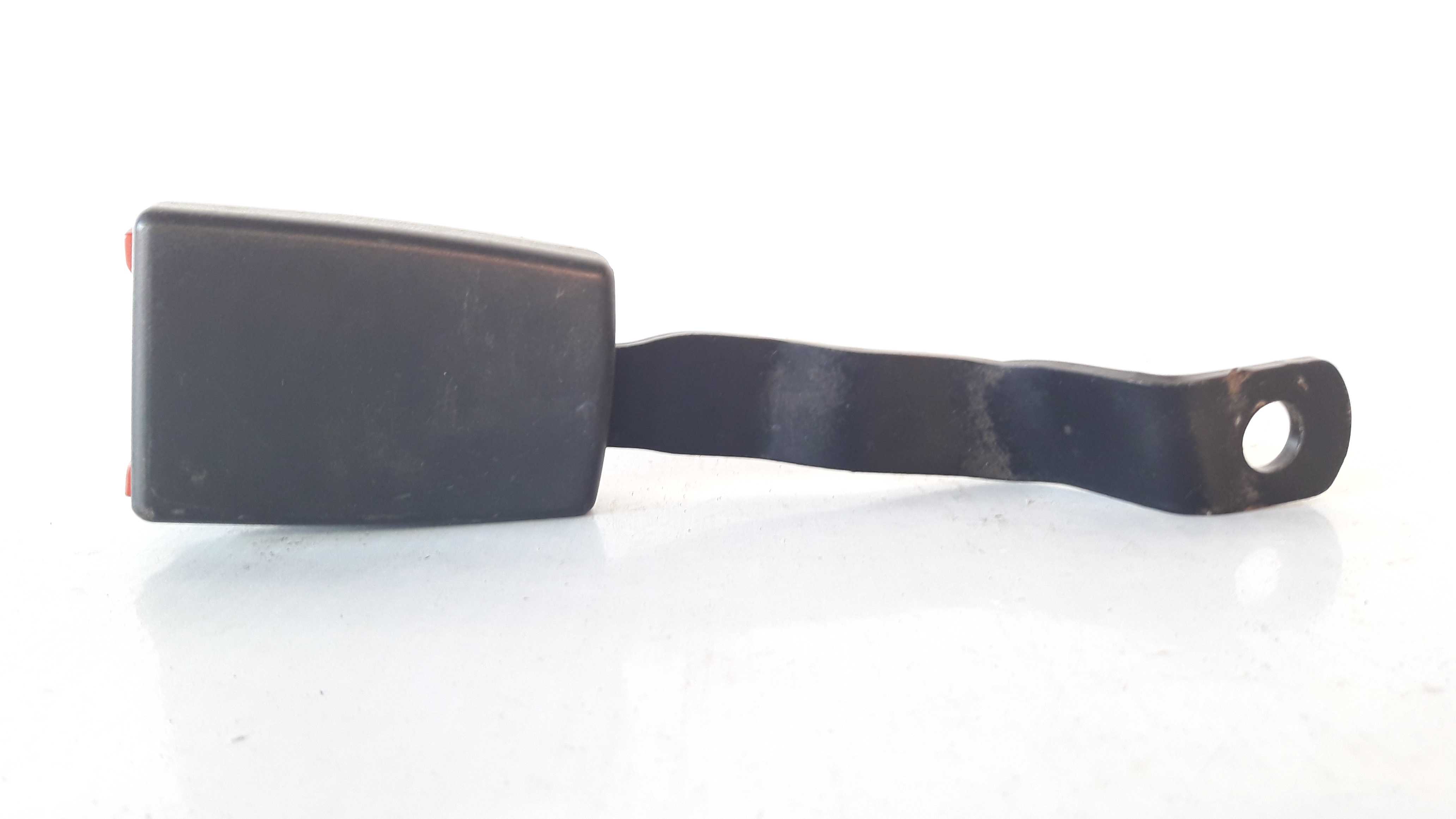 Trava Cinto Segurança Diant Direito 5z0857756 Cod 2335 3