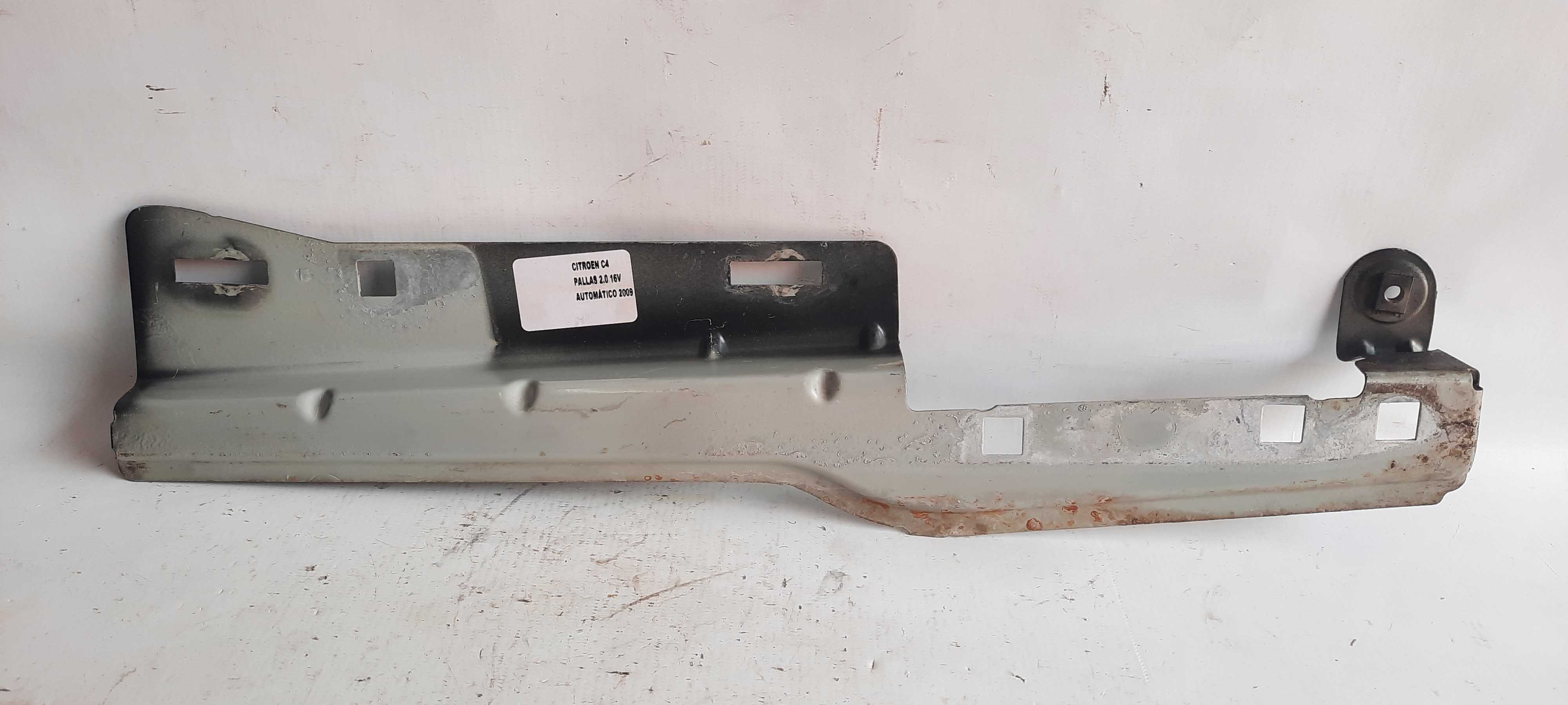 Suporte Paralama Citroen C4 Pallas 08/13 5639813