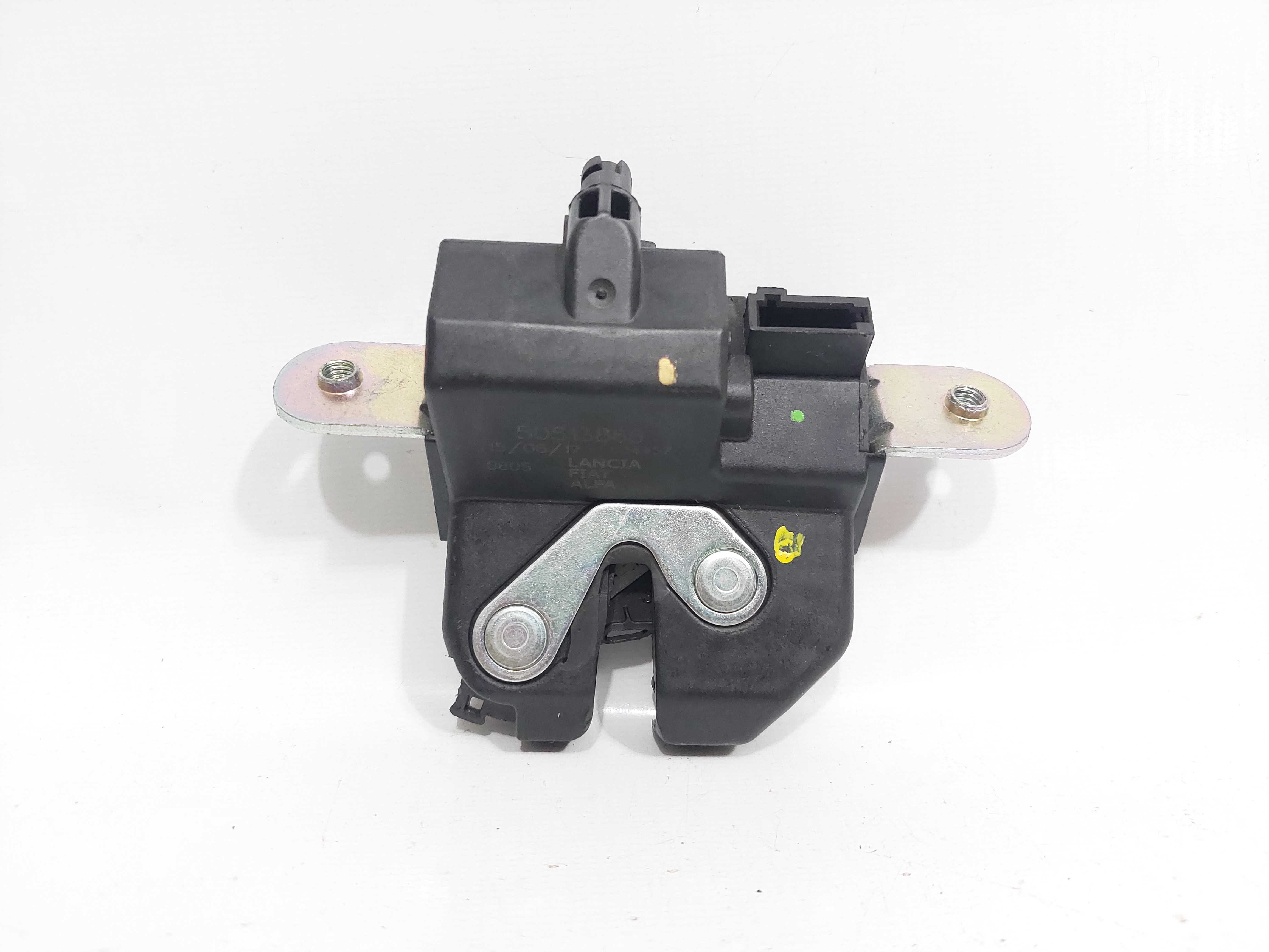 Fechadura Elétrica Tampa Traseira Porta Malas Argo 2017/20 1