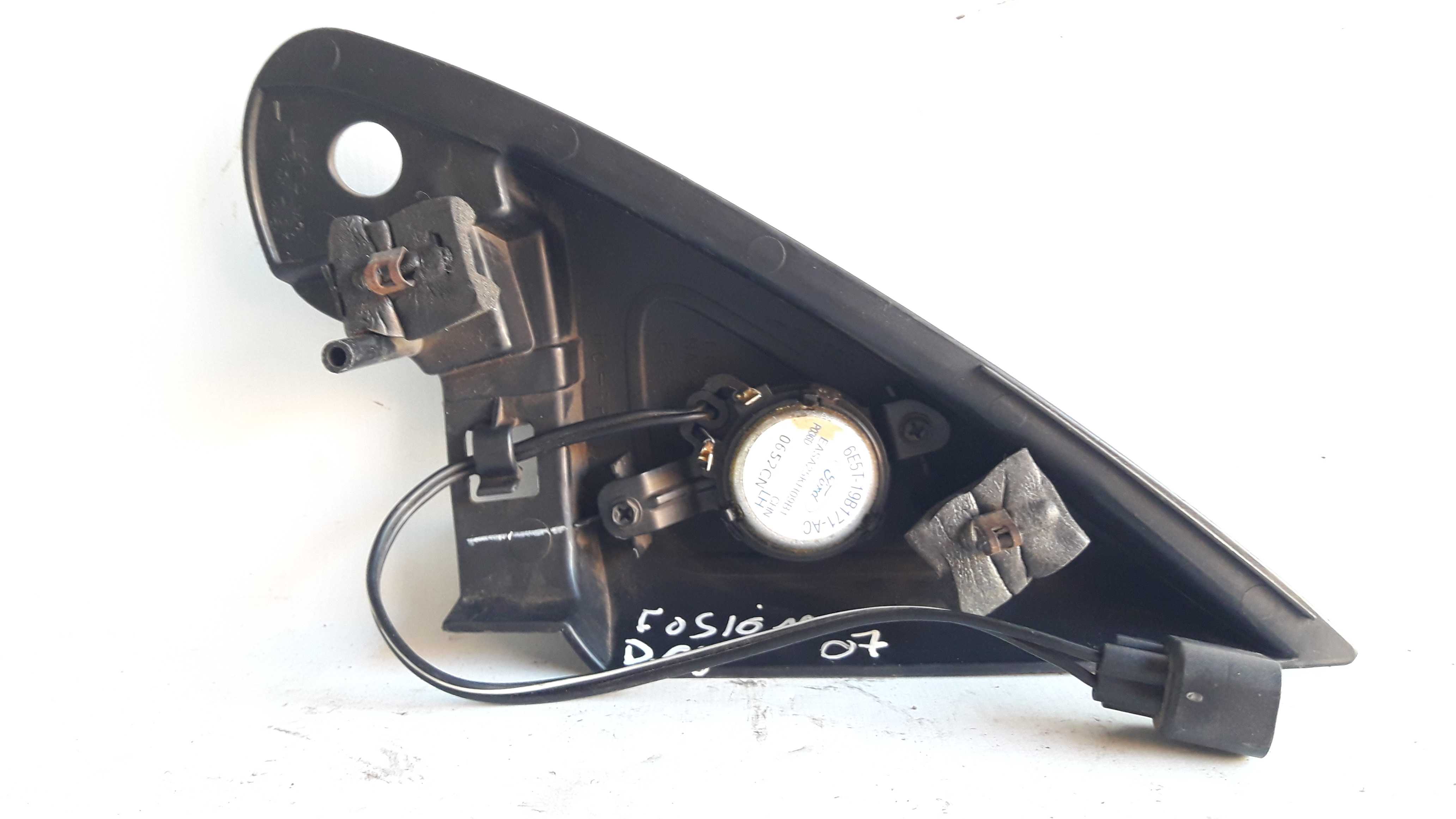 Moldura C/ Twitter Dian Esquerdo Ford Fusion 07 6e5t19b171ac Preto 2