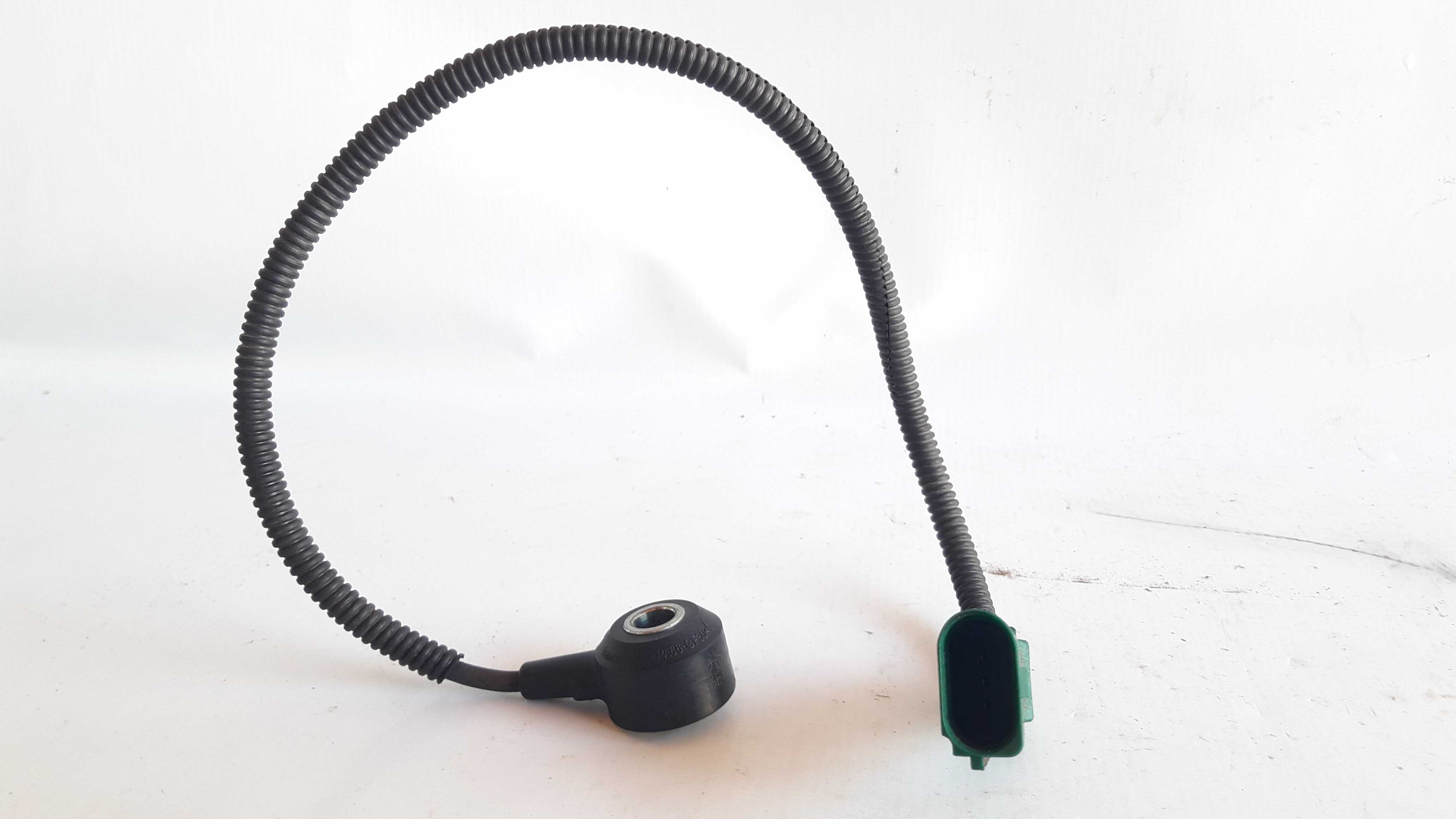 Sensor Detonação Audi A3 A4 A5 Jetta 2.0 Tsi 08/12 Original