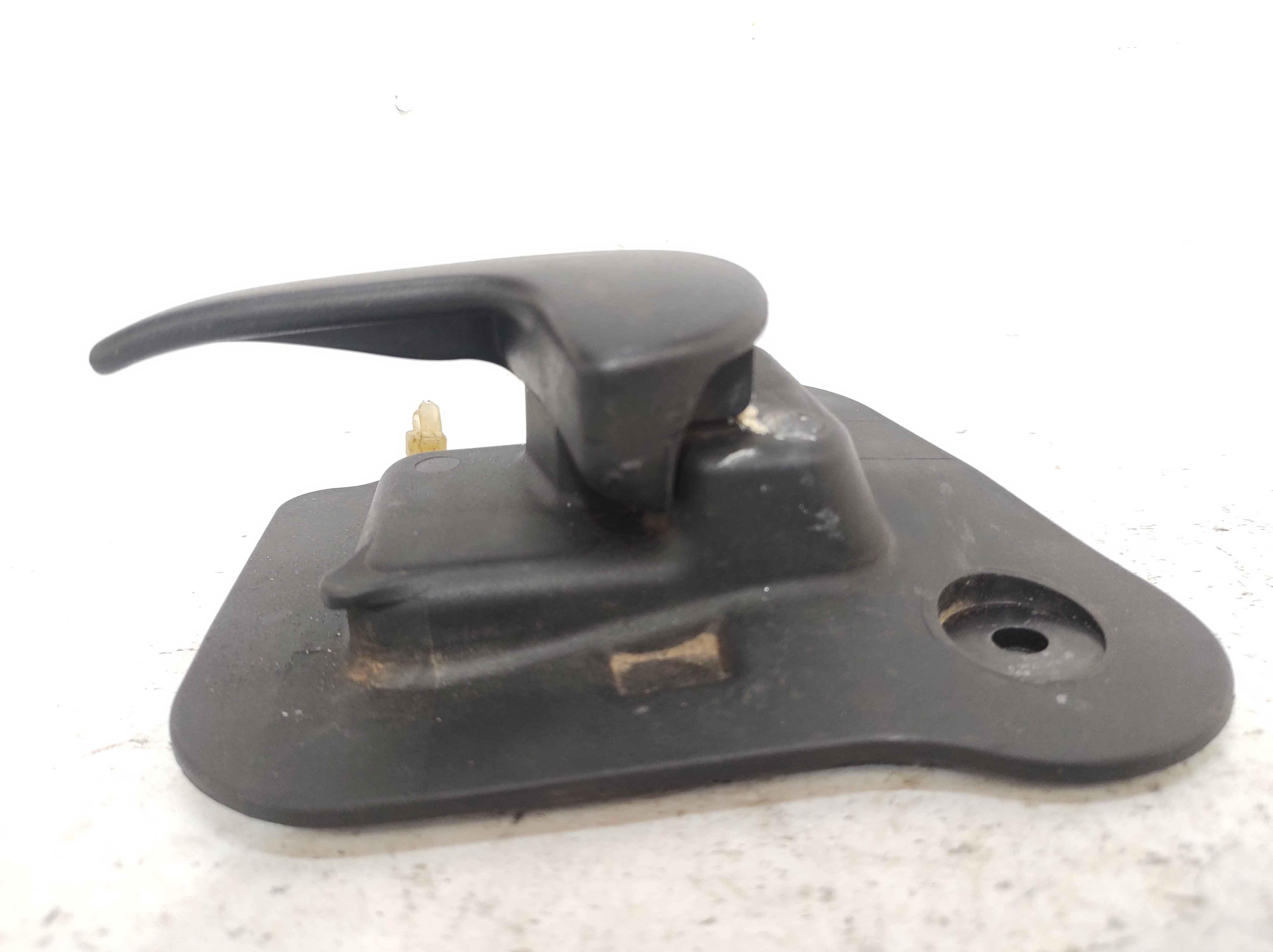 Macaneta Interna Traseira Esquerda Meriva 02 A 12 93383330 – Preto – Traseira 3