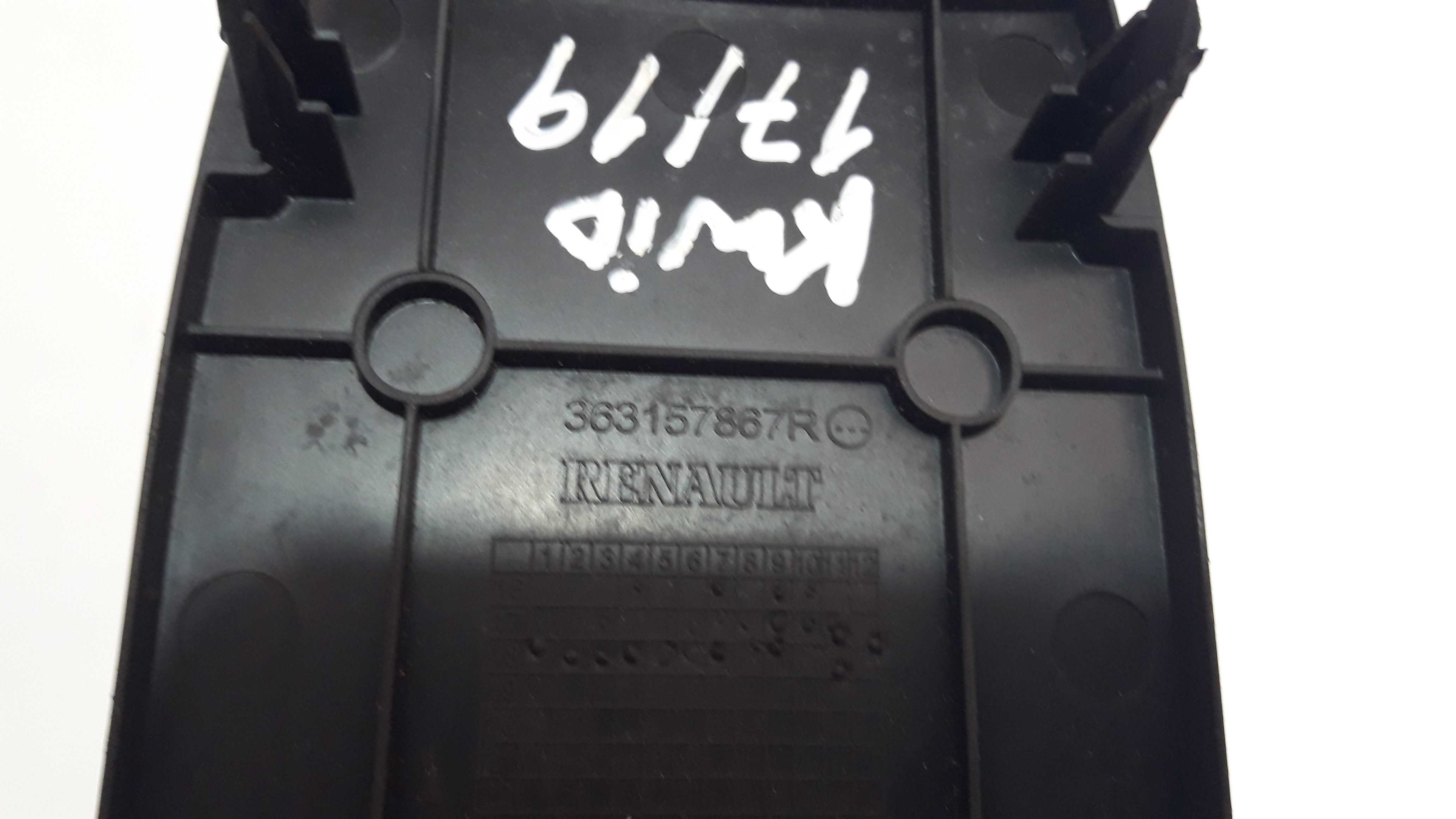 Moldura Alavanca Freio Mão Kwid 17 A 19 363157867r 28170 8