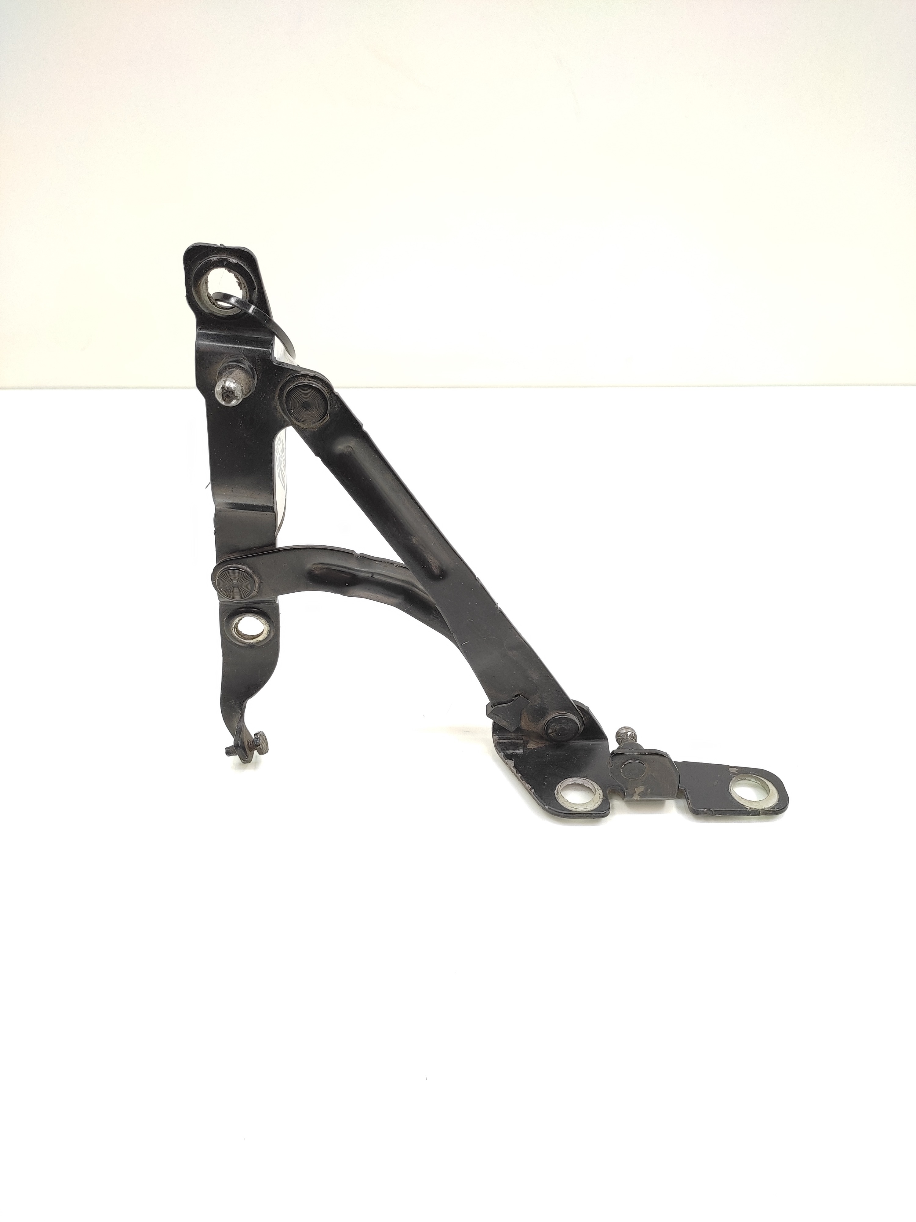 Braço Lado Esquerdo Tampa Traseira Nissan Sentra 2010 1