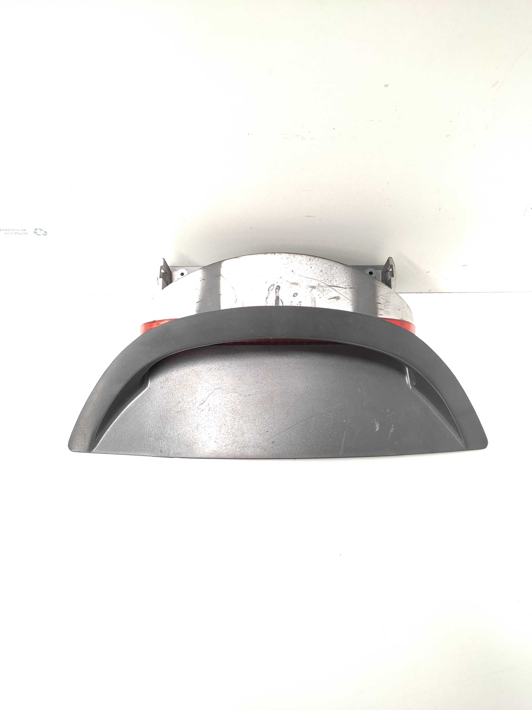 Luz De Freio Break Light Gm Omega Australiano 1999 Á 2005 3