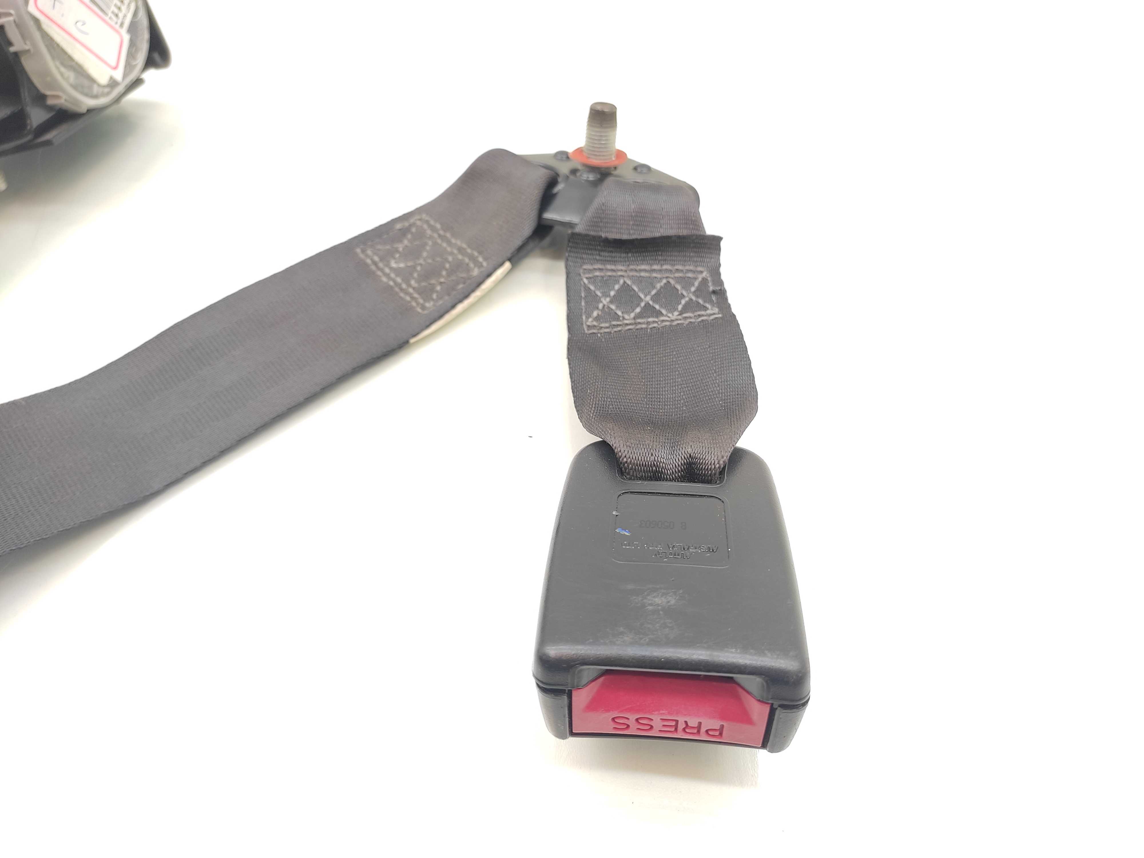 Cinto Segurança Traseiro Central Gm Omega Australiano 2002 3