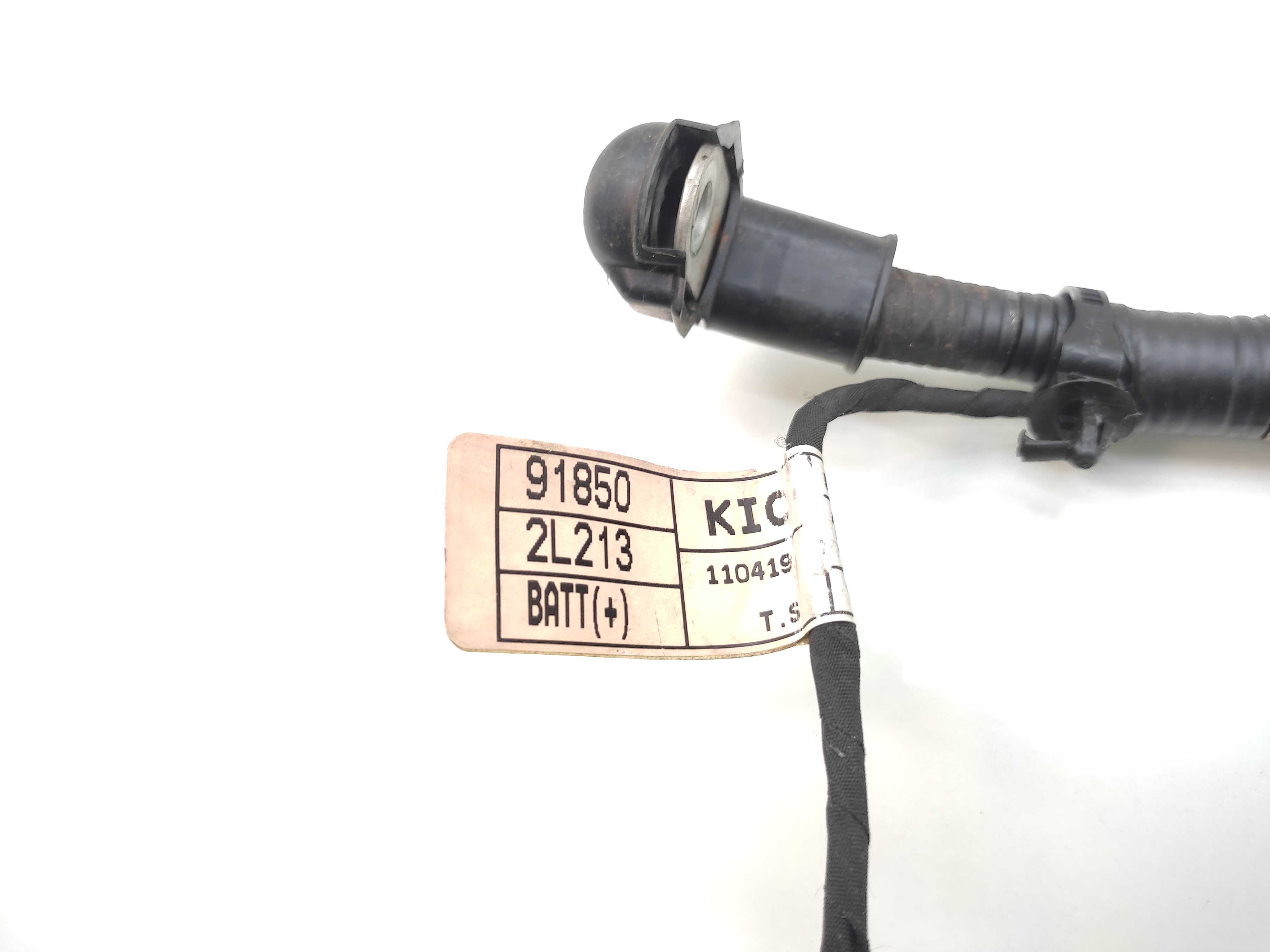 Chicote Bateria Arranque Alternador Hyundai I30 2011 2010 5