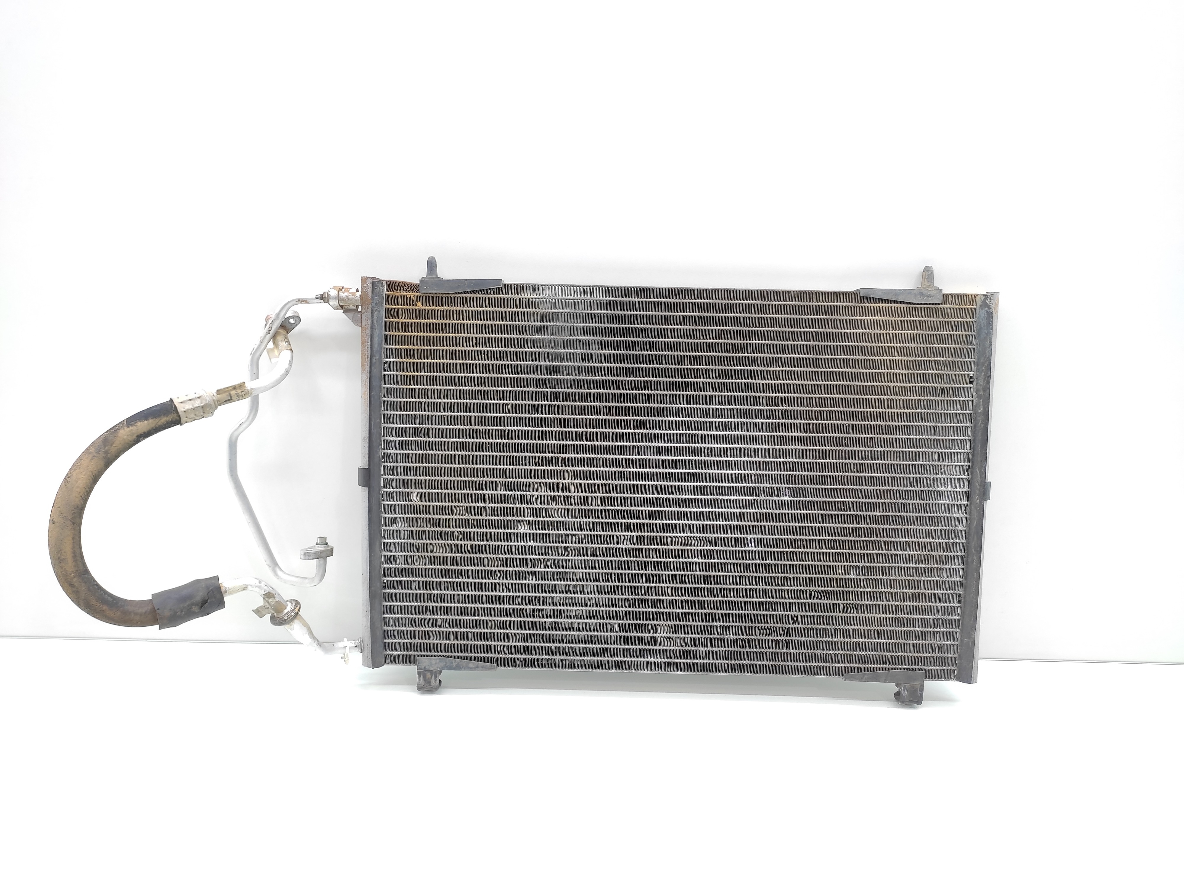 Condensador Do Ar Condicionado Peugeot 206 1.4 2007 2008 2