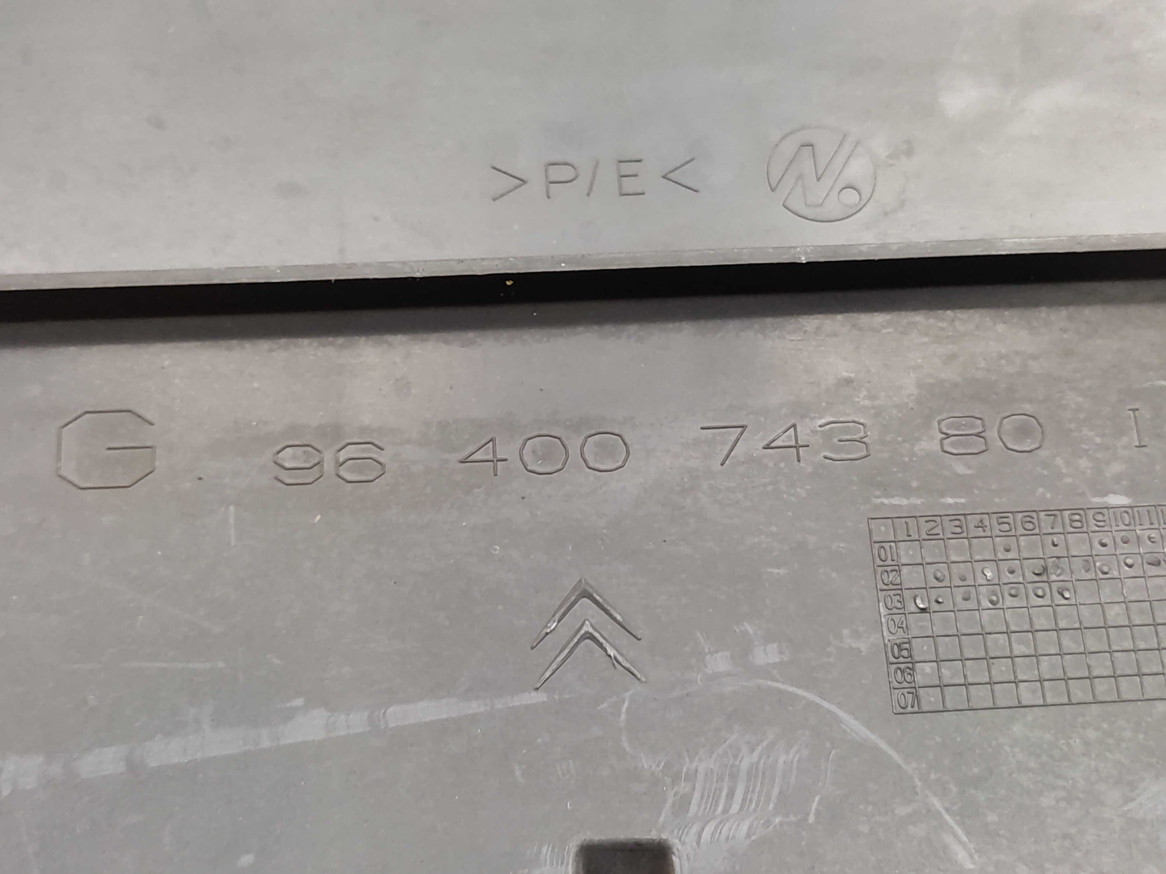 Defletor Lateral Esquerdo Radiador Citroen C3 1.6 16v 2004 3
