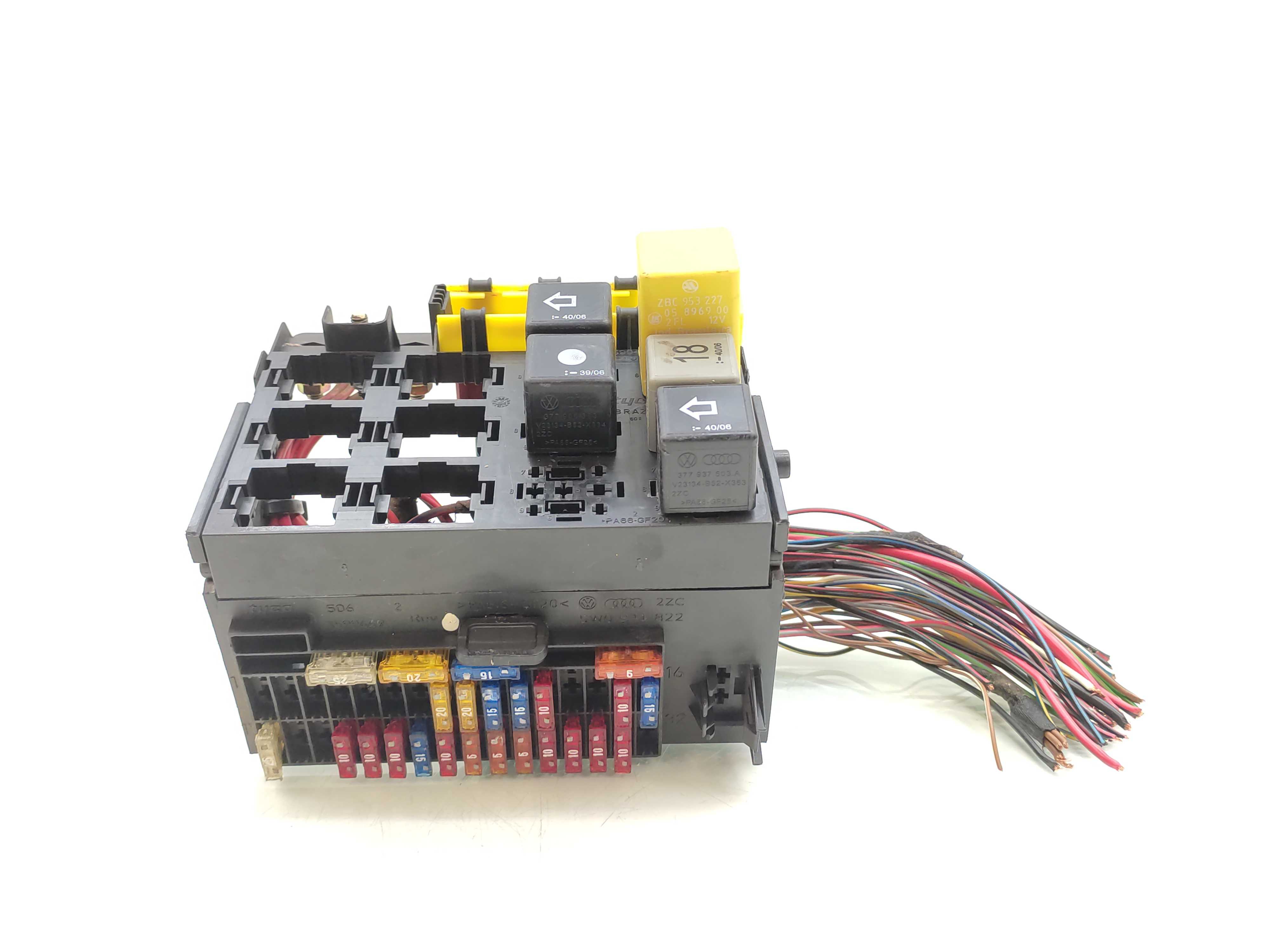 Caixa Fusível Interna Vw Gol G4 1.0 8v Flex Ea111 Basico 1