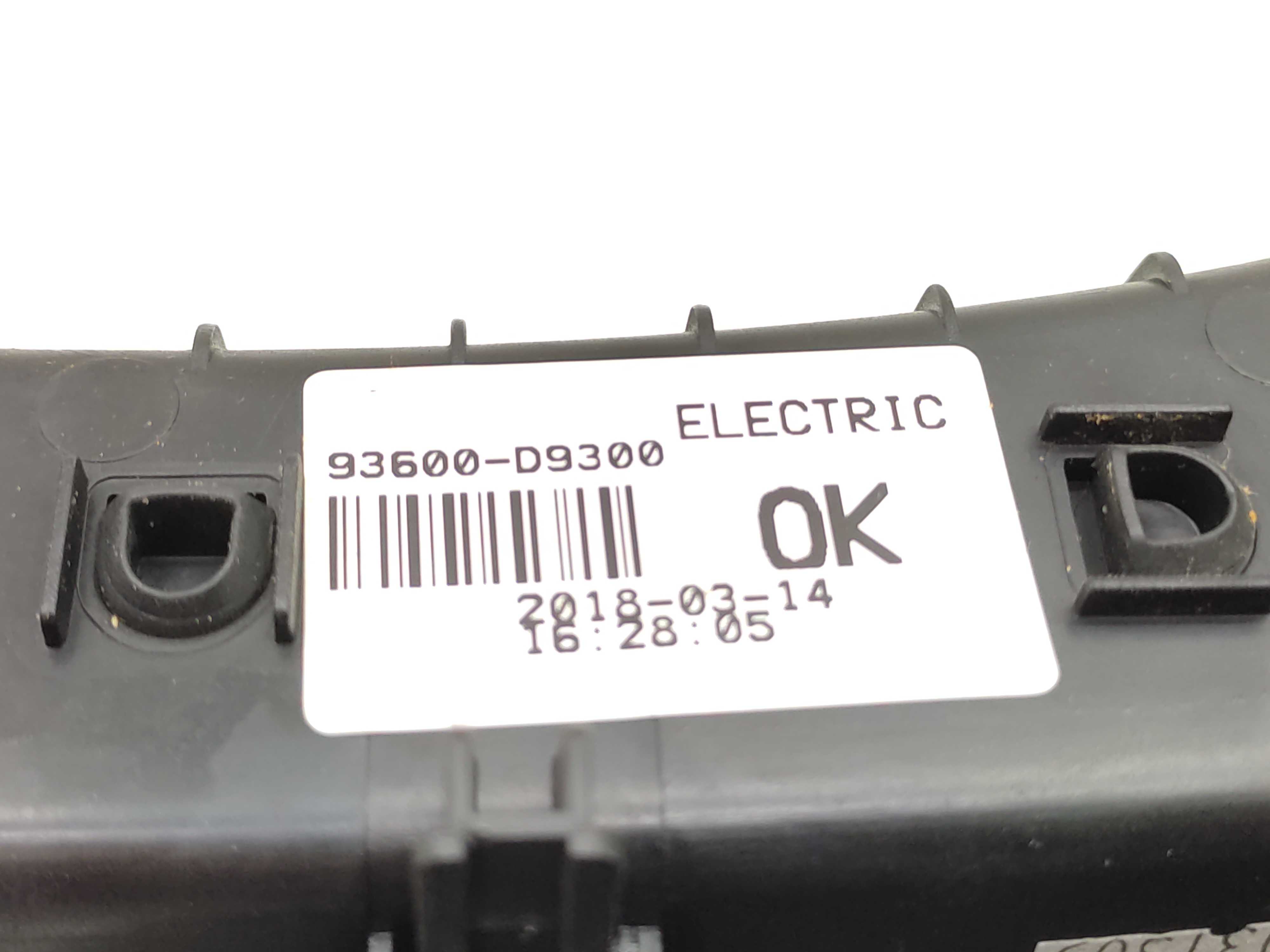Porta Copo Console Central Kia Sportage Lx2 2017 2018 2019 6