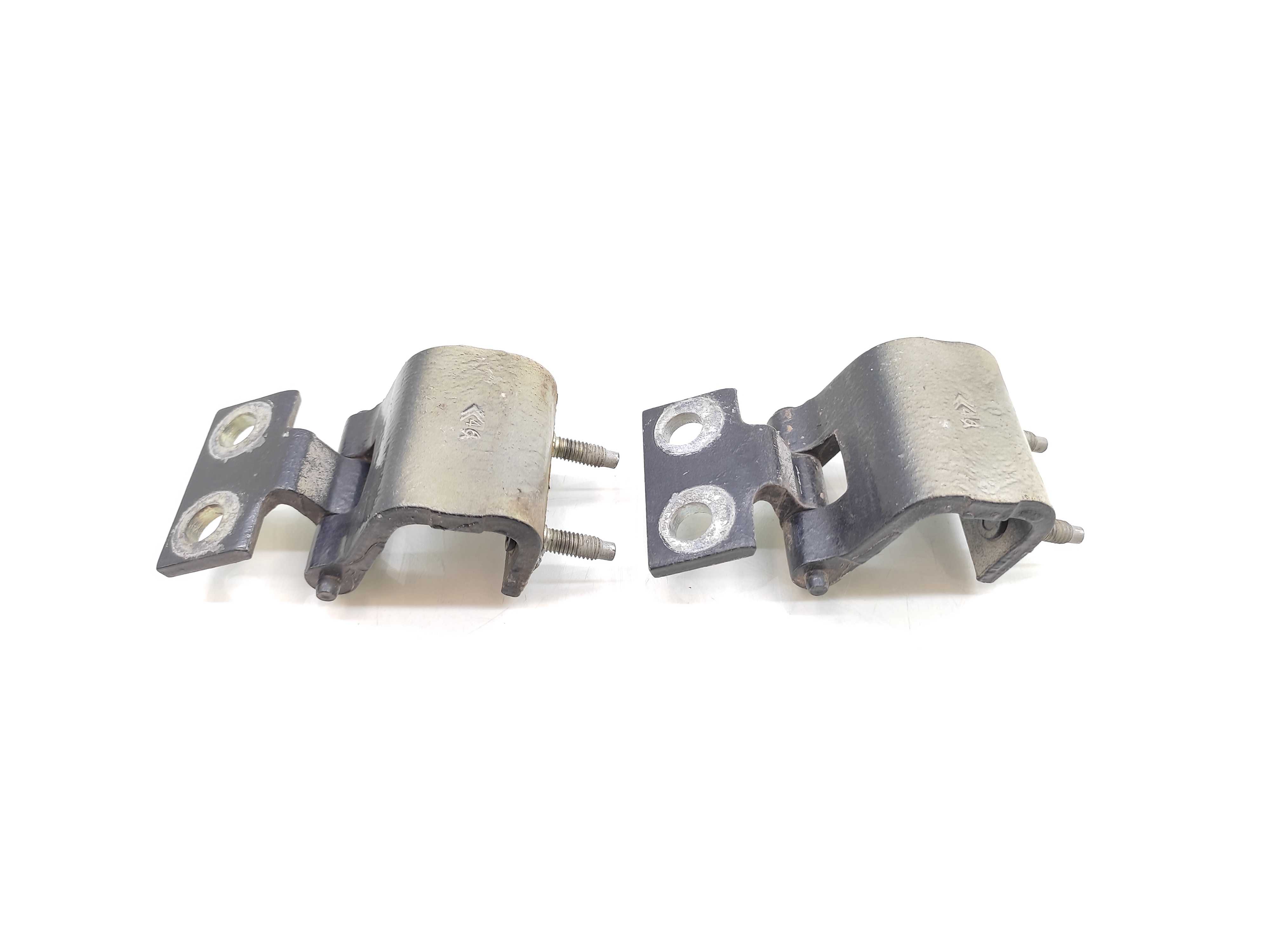 Dobradiça Tampa Traseira Citroen Xsara Picasso 2001 Á 2012 3