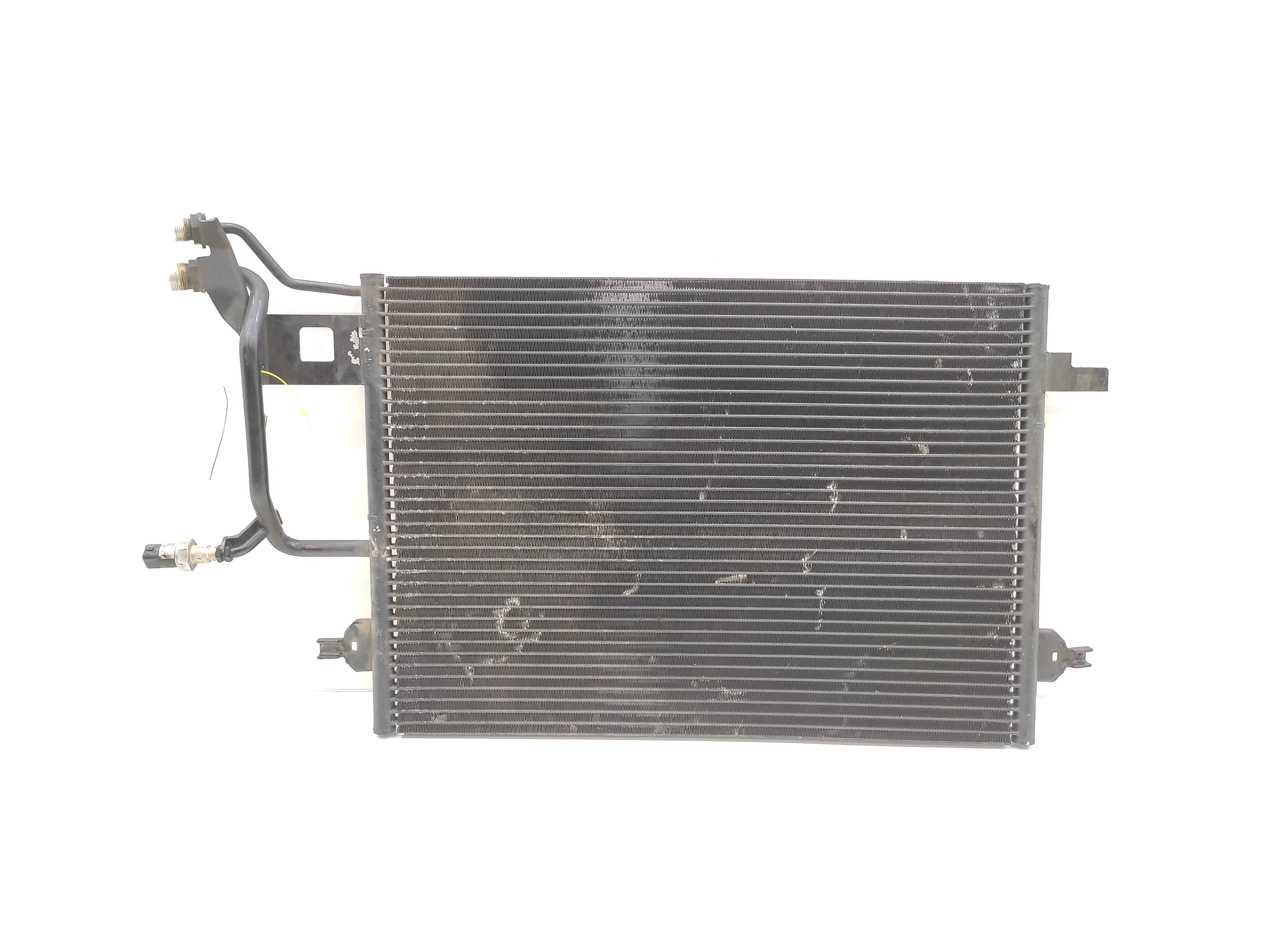 Condensador Ar Condicionado Passat Alemão 2.8 V6 2000 1