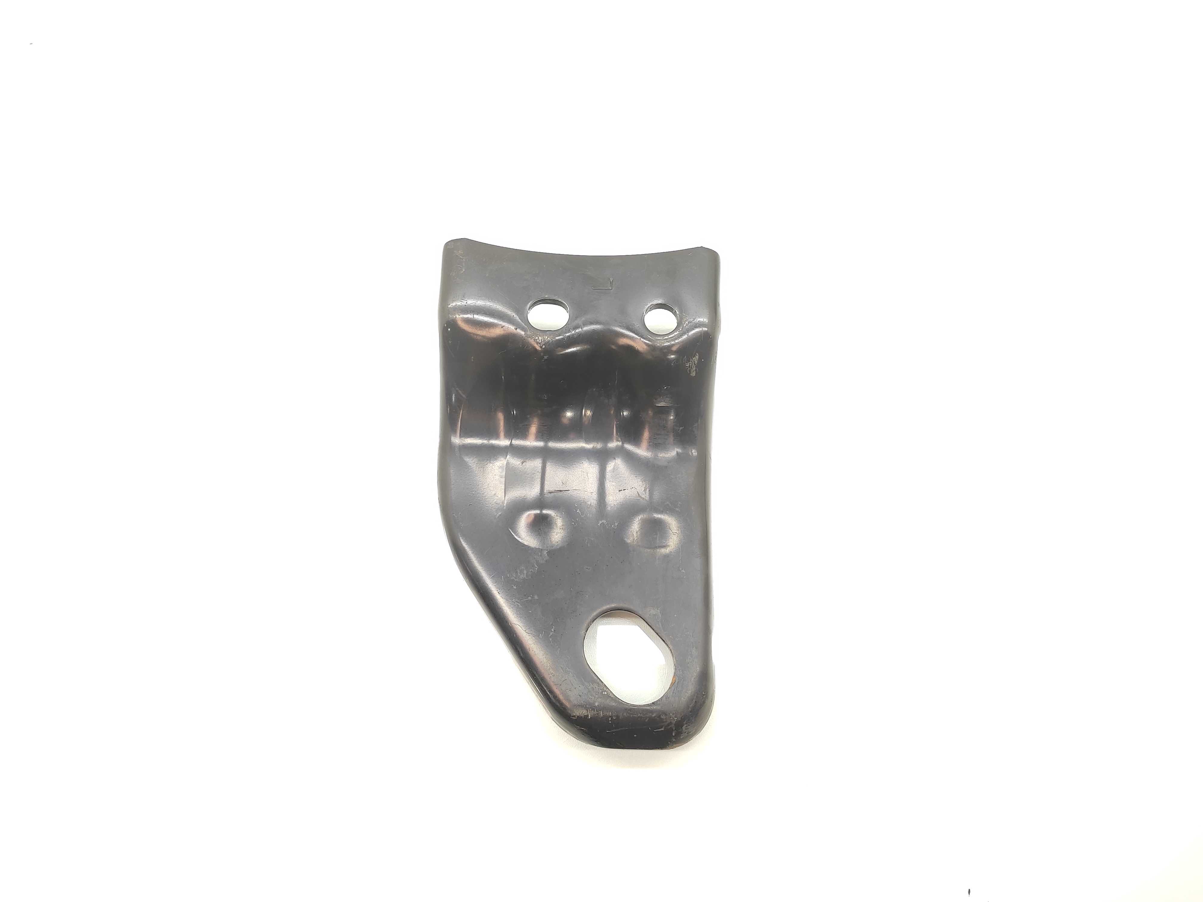 Suporte Reboque Esquerdo Quadro Agregado Hyundai I30 2011 2