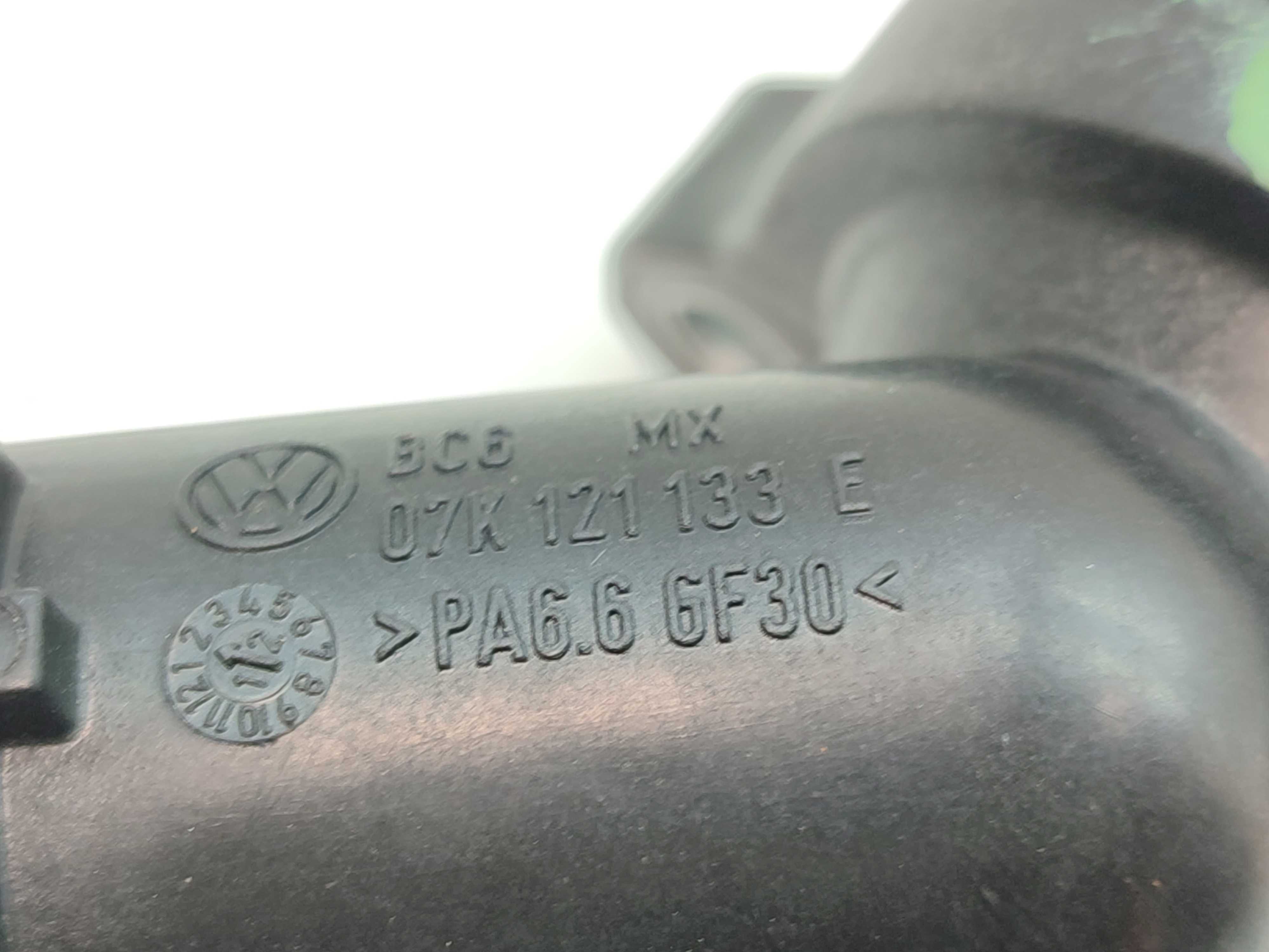 Flange Água Motor Vw Jetta 2.5 2010 2011 2012 07k121133e 4