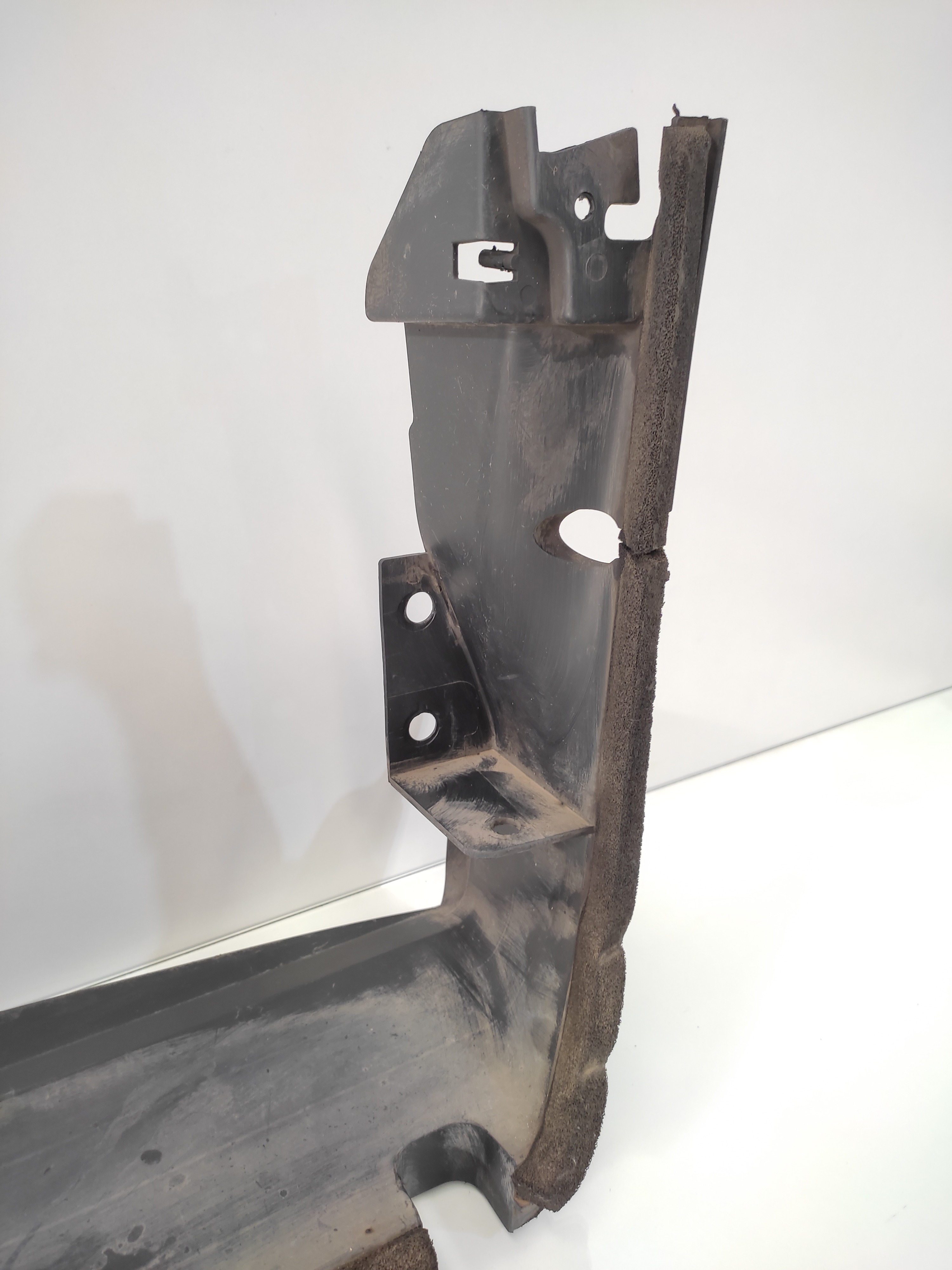 Defletor Inferior Do Radiador Gm Omega 3.6 V6 2008 92189255 4