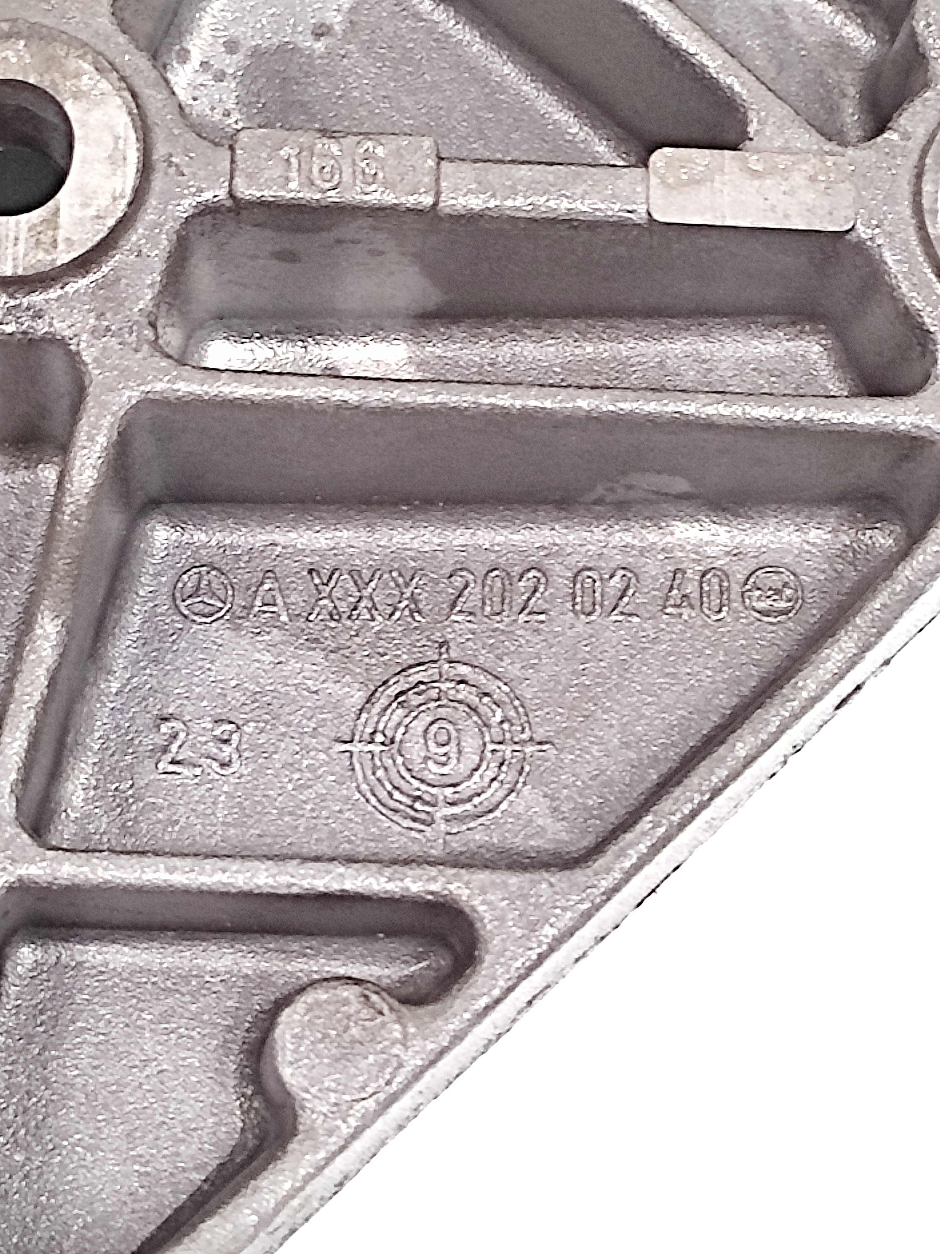Suporte Alternador Compressor Mb Classe A 160 190 2000 2001 4