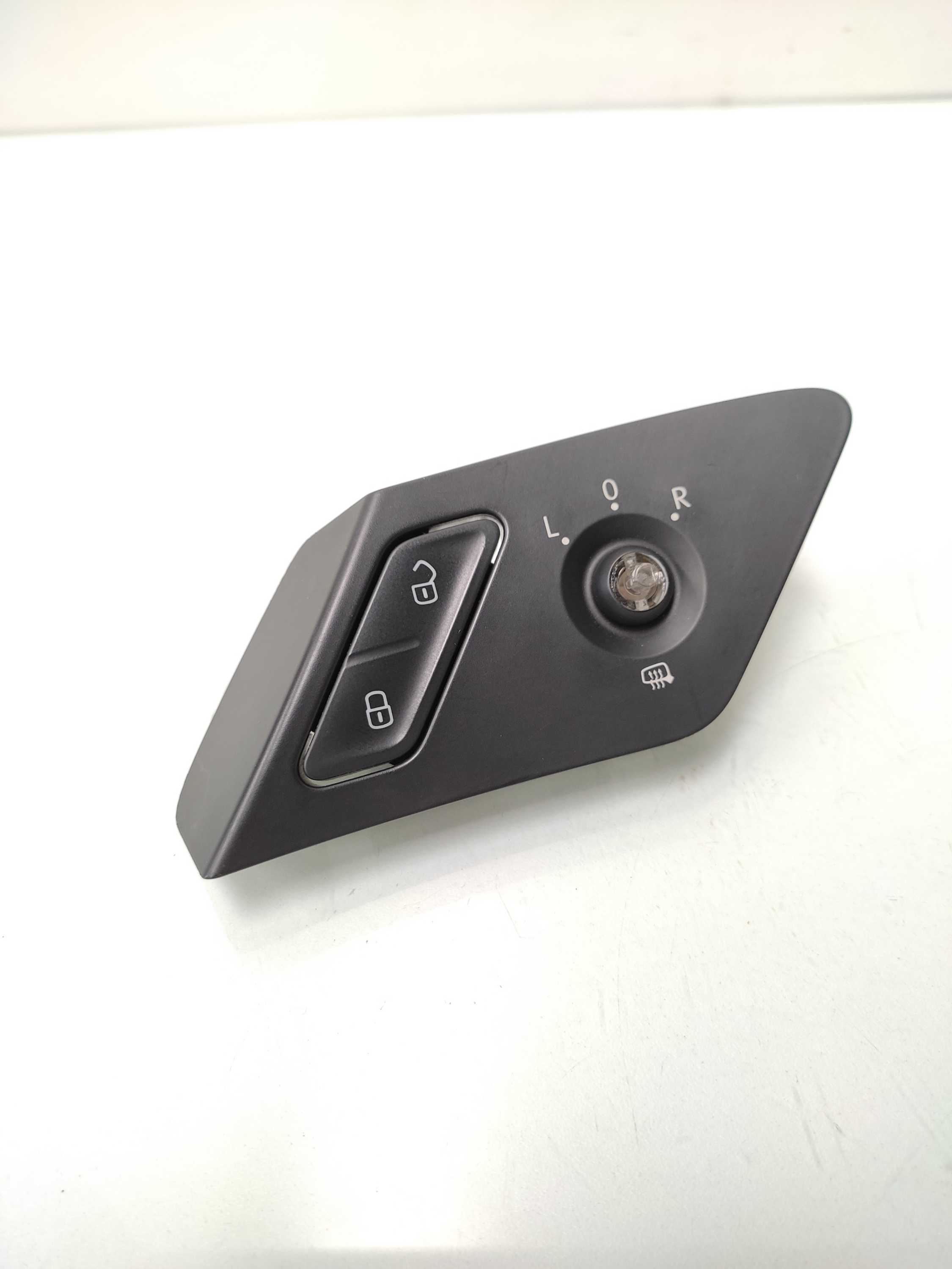 Botão Retrovisor E Trava Elétrica Vw Golf Tsi 2015 Detalhe 1