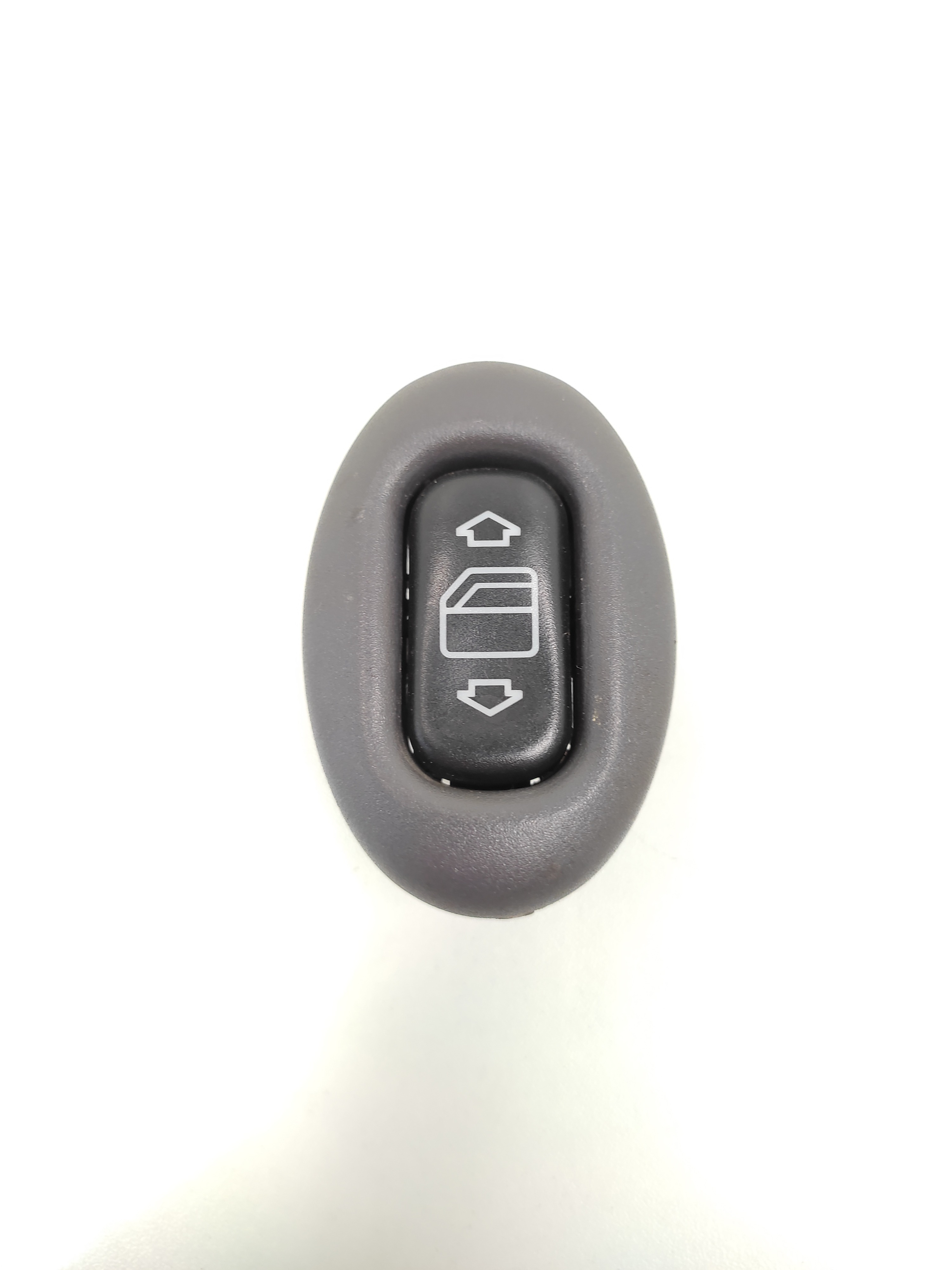 Botão Vidro Elétrico Porta Traseira Mb Classe A 1999 2000 1