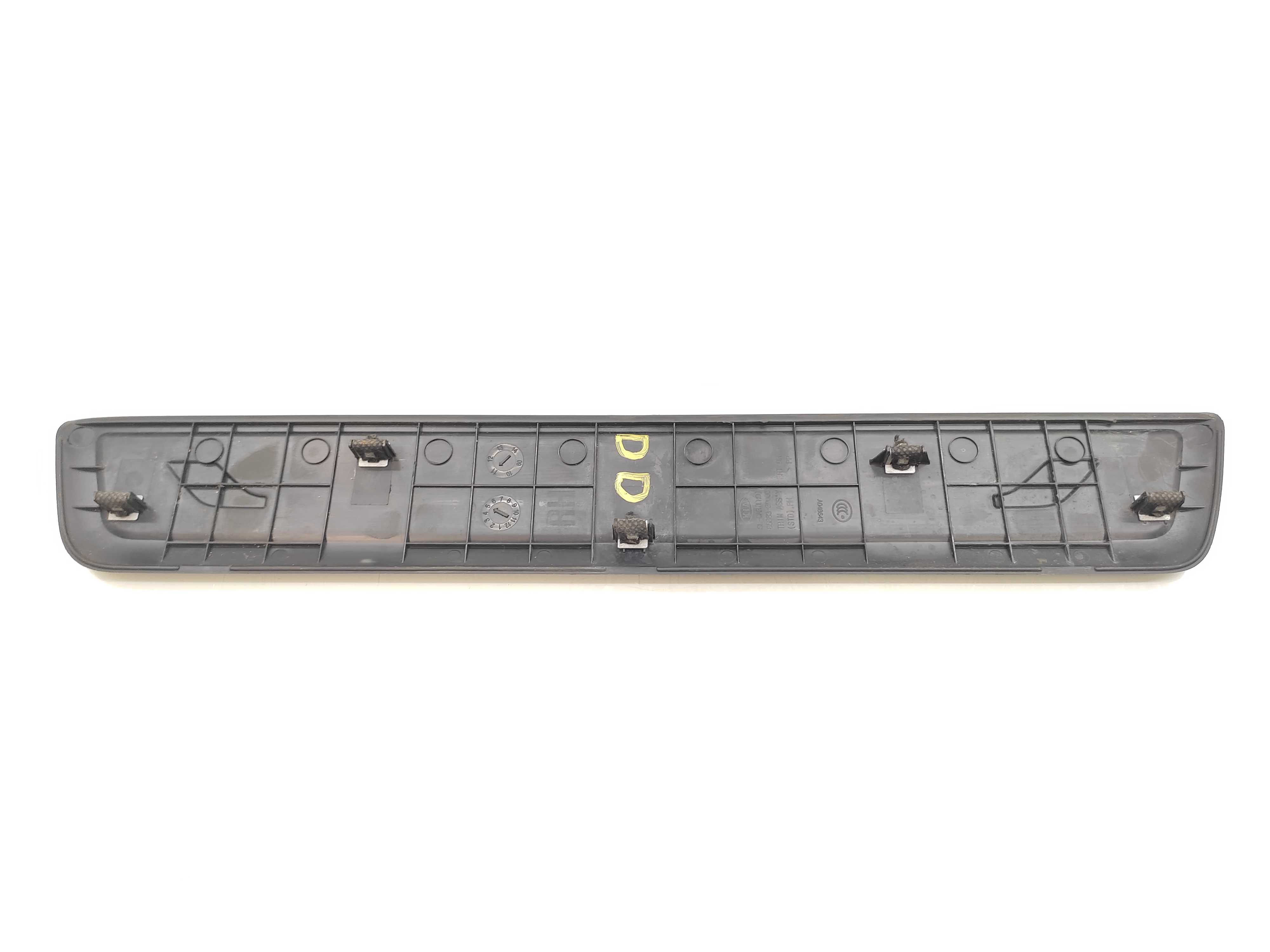 Soleira Dianteira Direita Kia Sportage 2011 2012 2013 2014 Preto 2