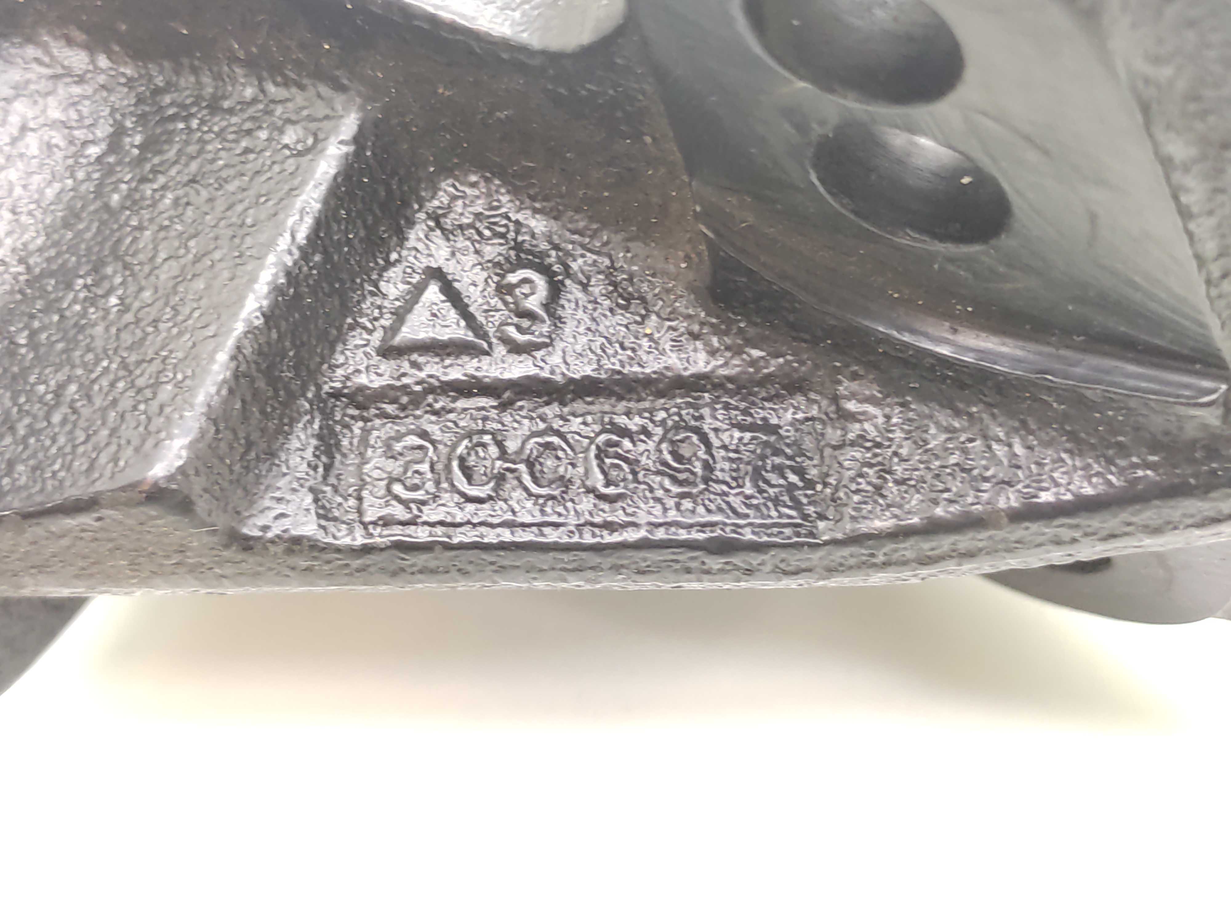 Suporte Coxim Motor Lado Direito Ford Escort Zetec 1998 1