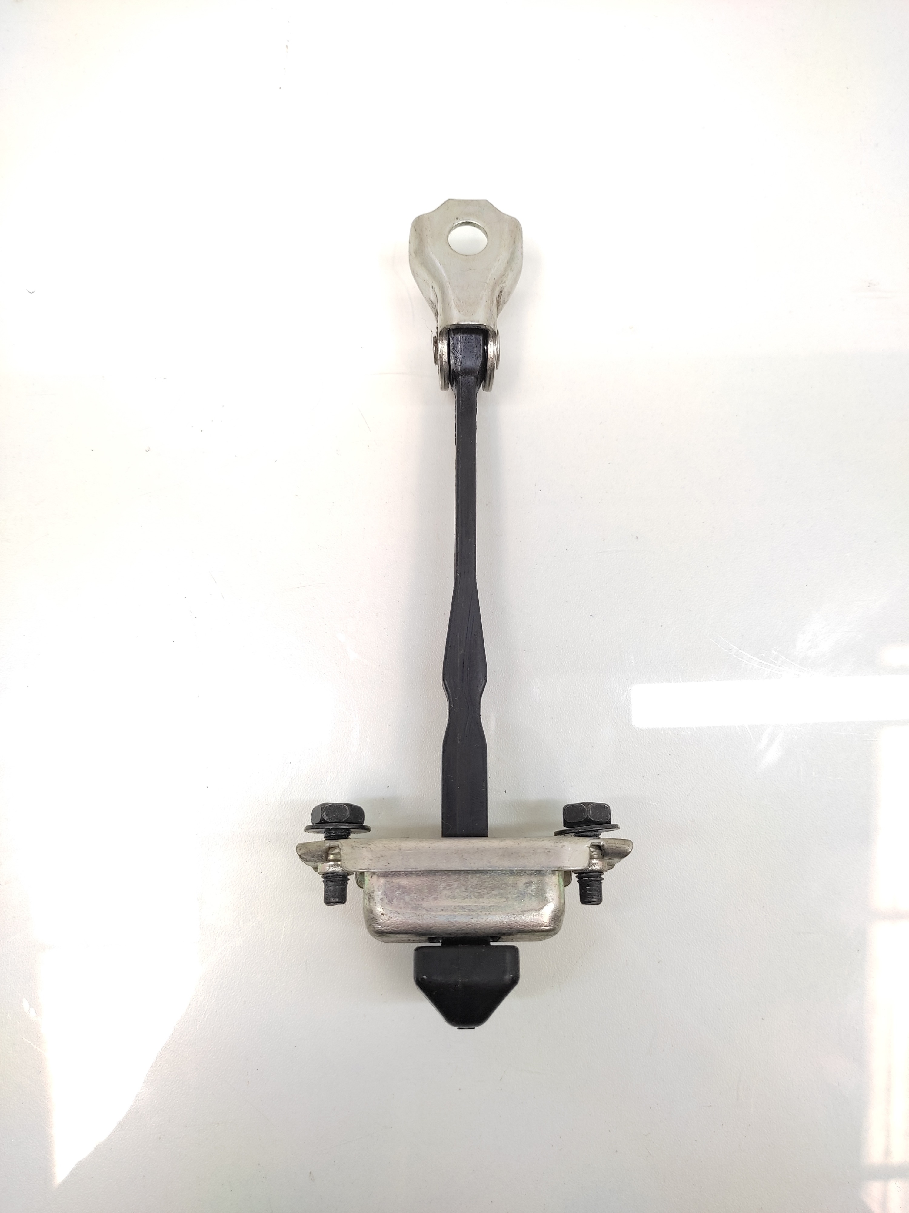Limitador Porta Traseira Esquerda Nissan Kicks 2017 2018 1