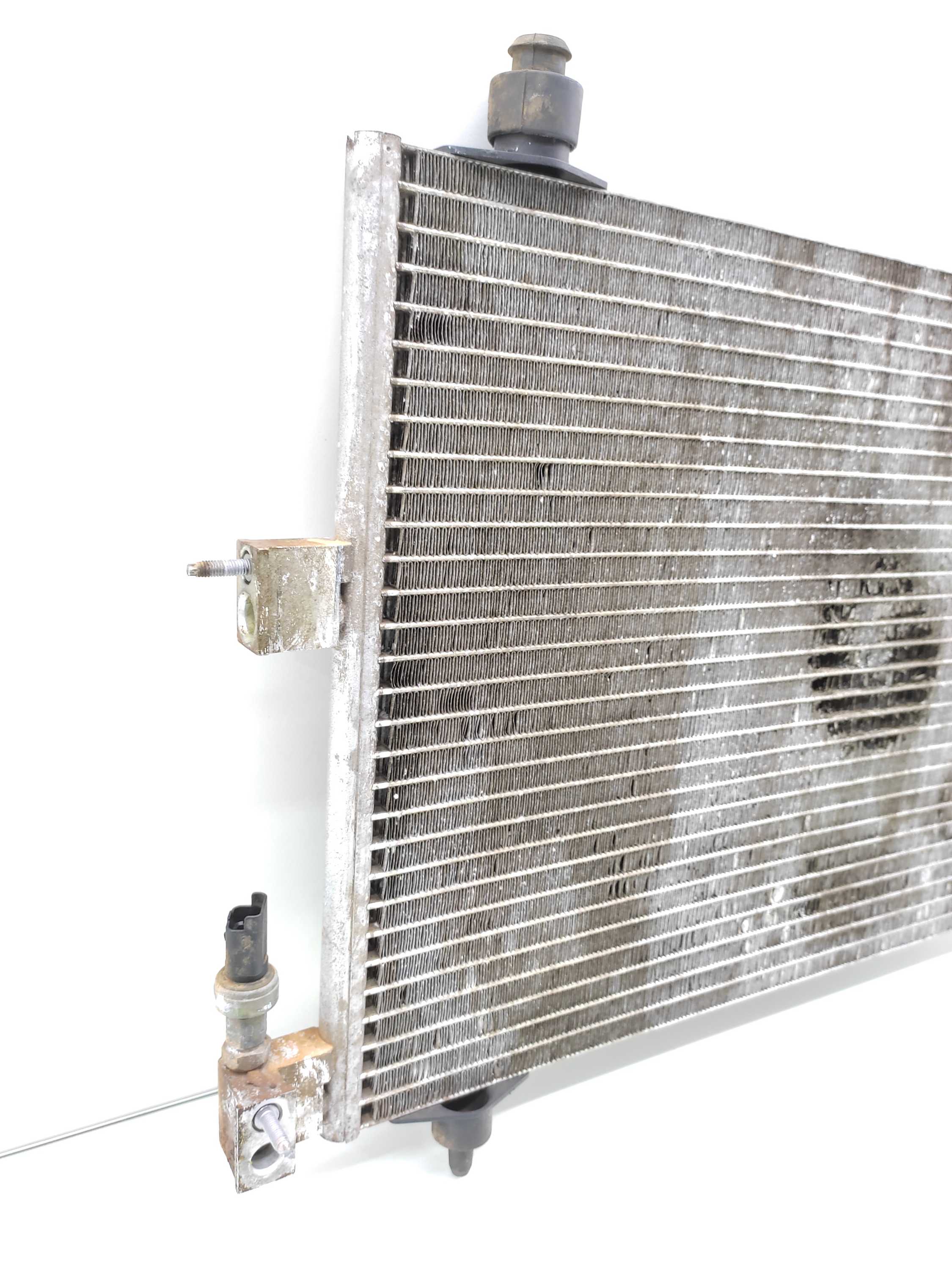 Condensador Ar Condicionado Citroen Xsara Picasso 2.0 2007 3