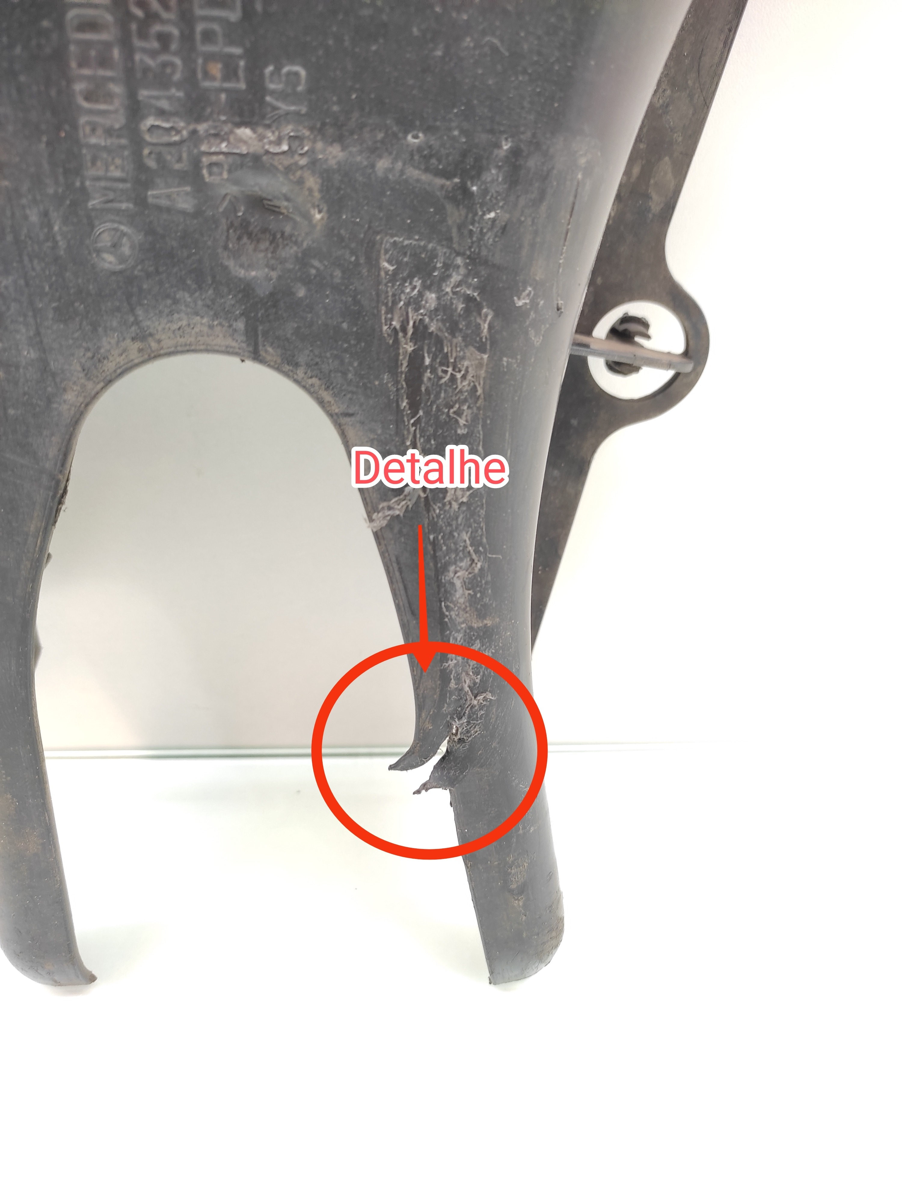 Capa Bandeja Traseira Esquerda Mercedes C180 2010 W204 2