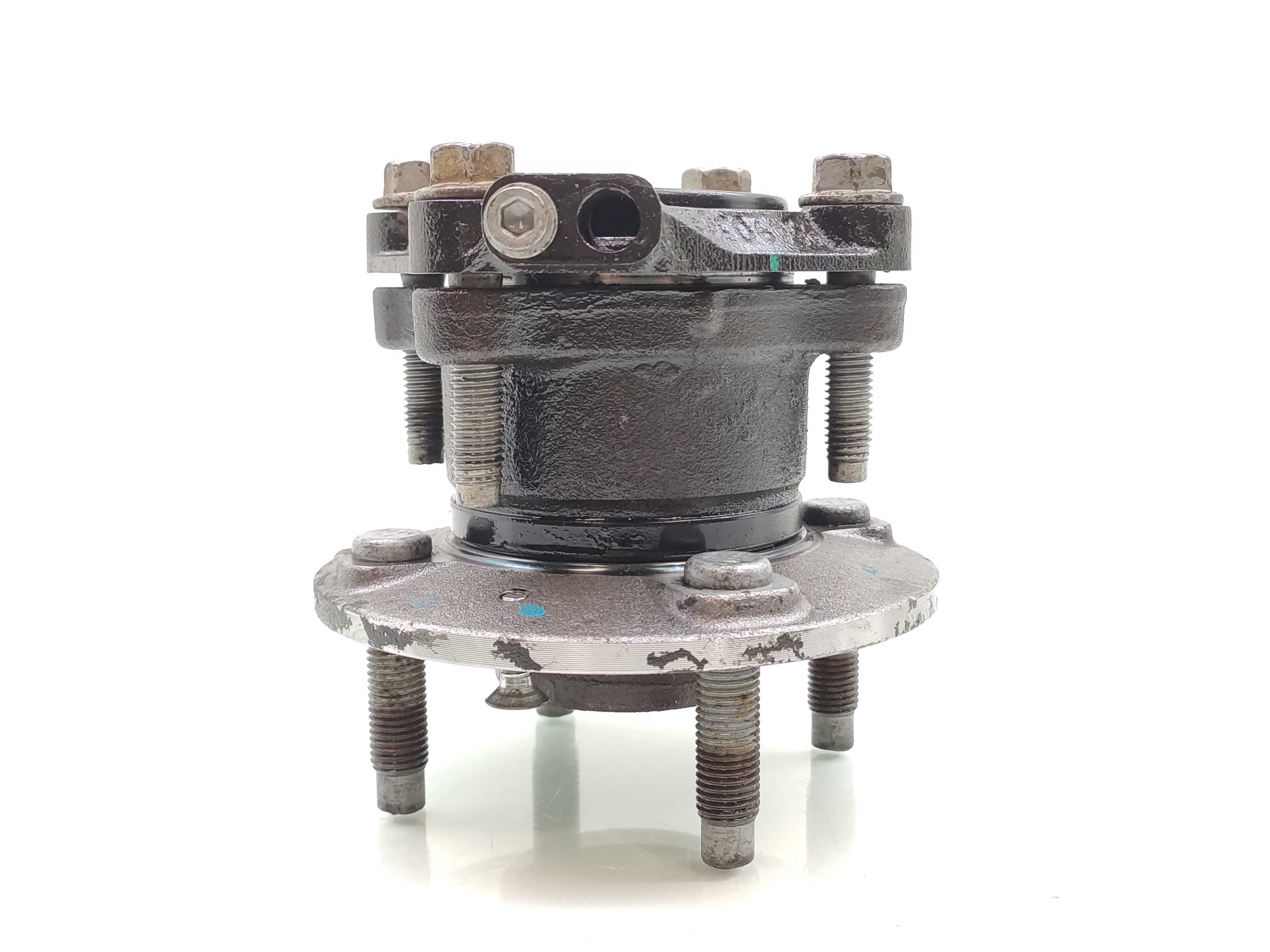 Cubo Roda Traseiro Esquerdo Gm Sonic 1.6 2012 2013 2014 1