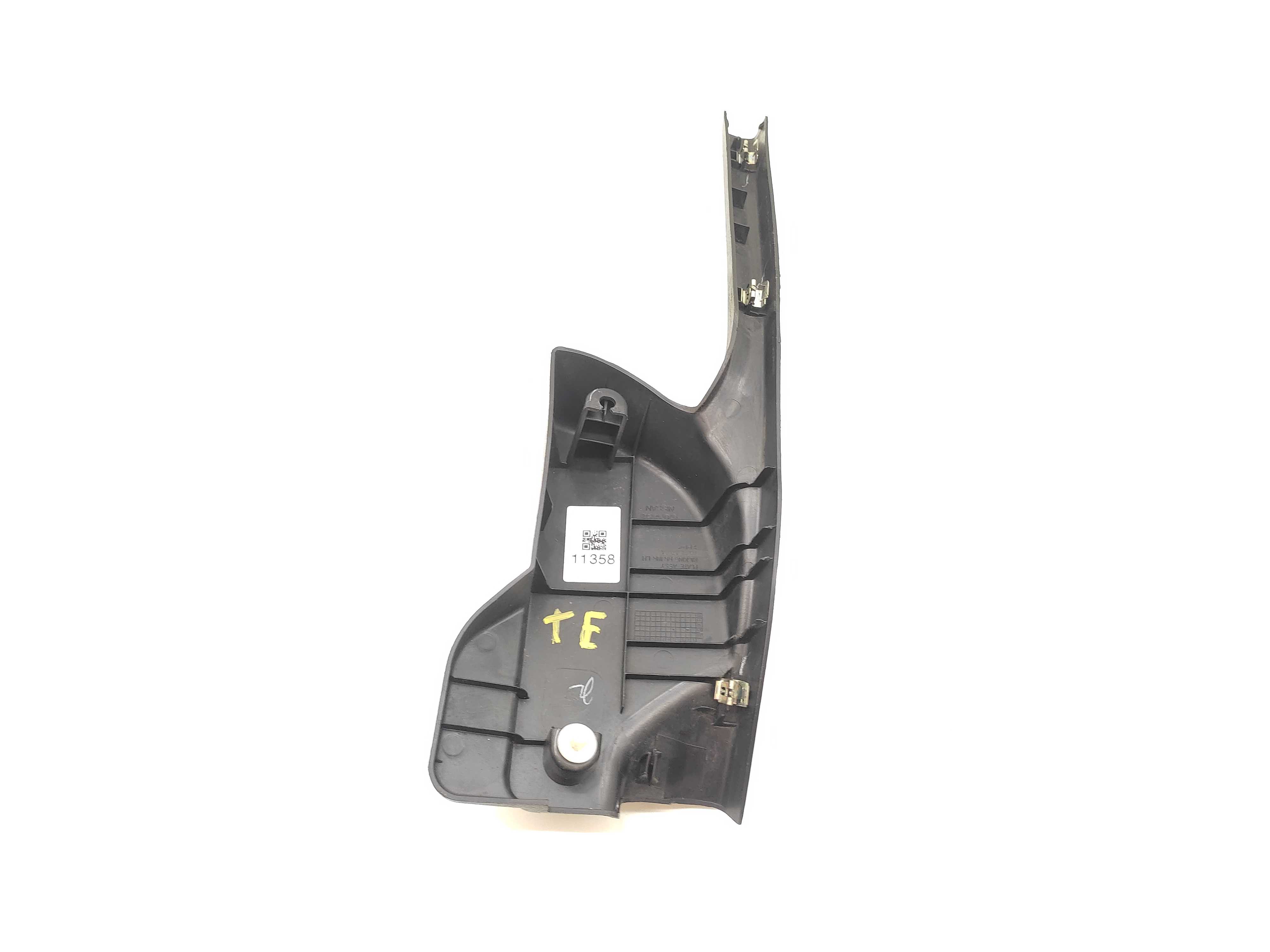 Soleira Traseira Esquerda Nissan Livina 2010 2011 2012 3