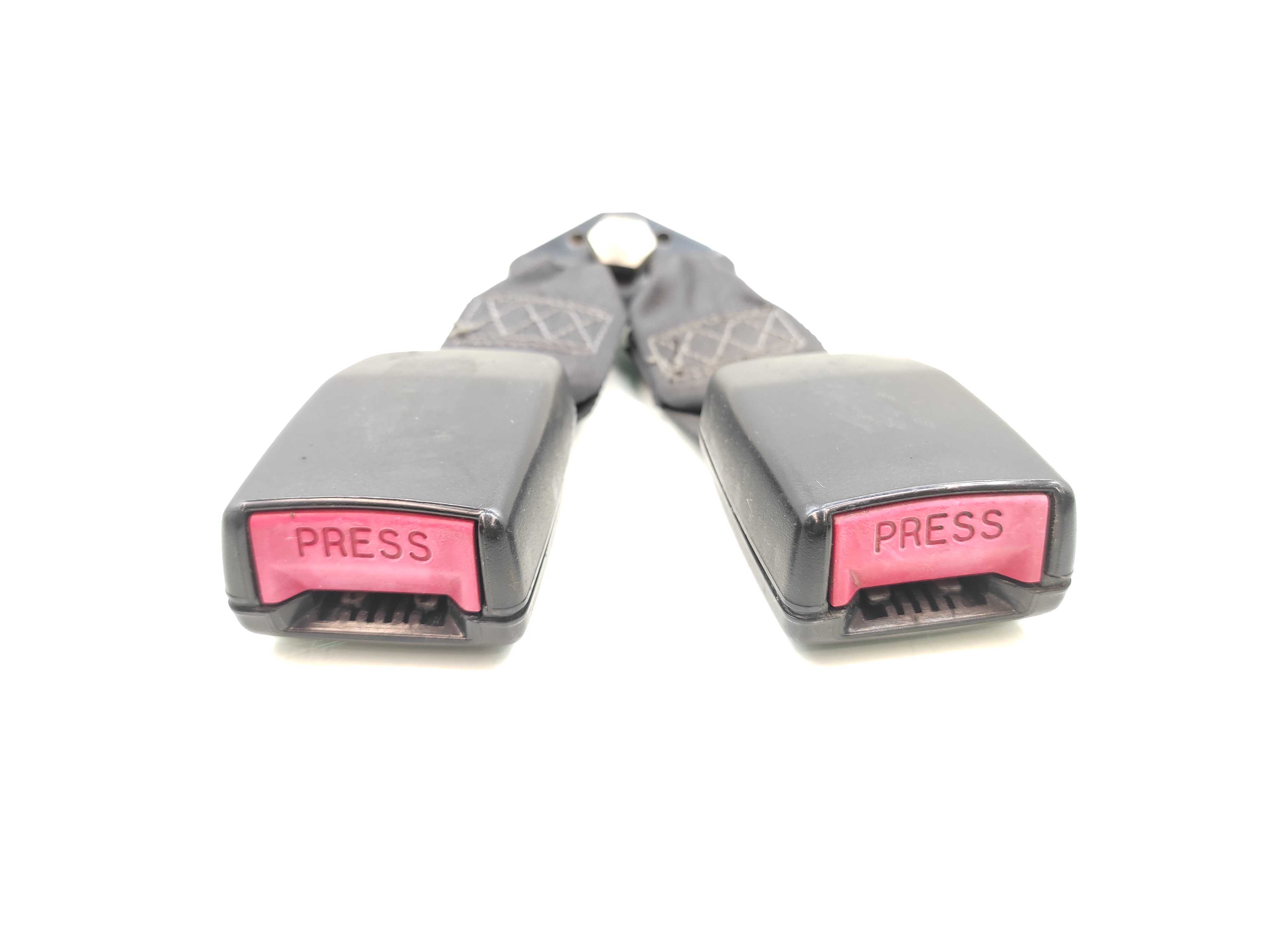 Engate Cinto Traseiro Gm Omega Australiano 2005 2004 2003 2